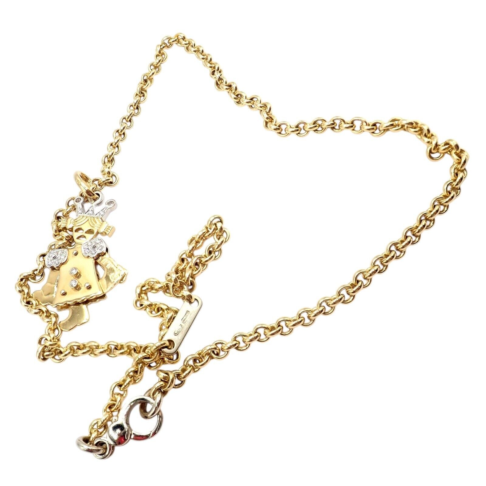 18K Yellow & White Gold Diamond Queen Pendant Necklace for Women | Luxury XL Link Chain with Animated Design | Perfect for Parties, Weddings & Special Occasions