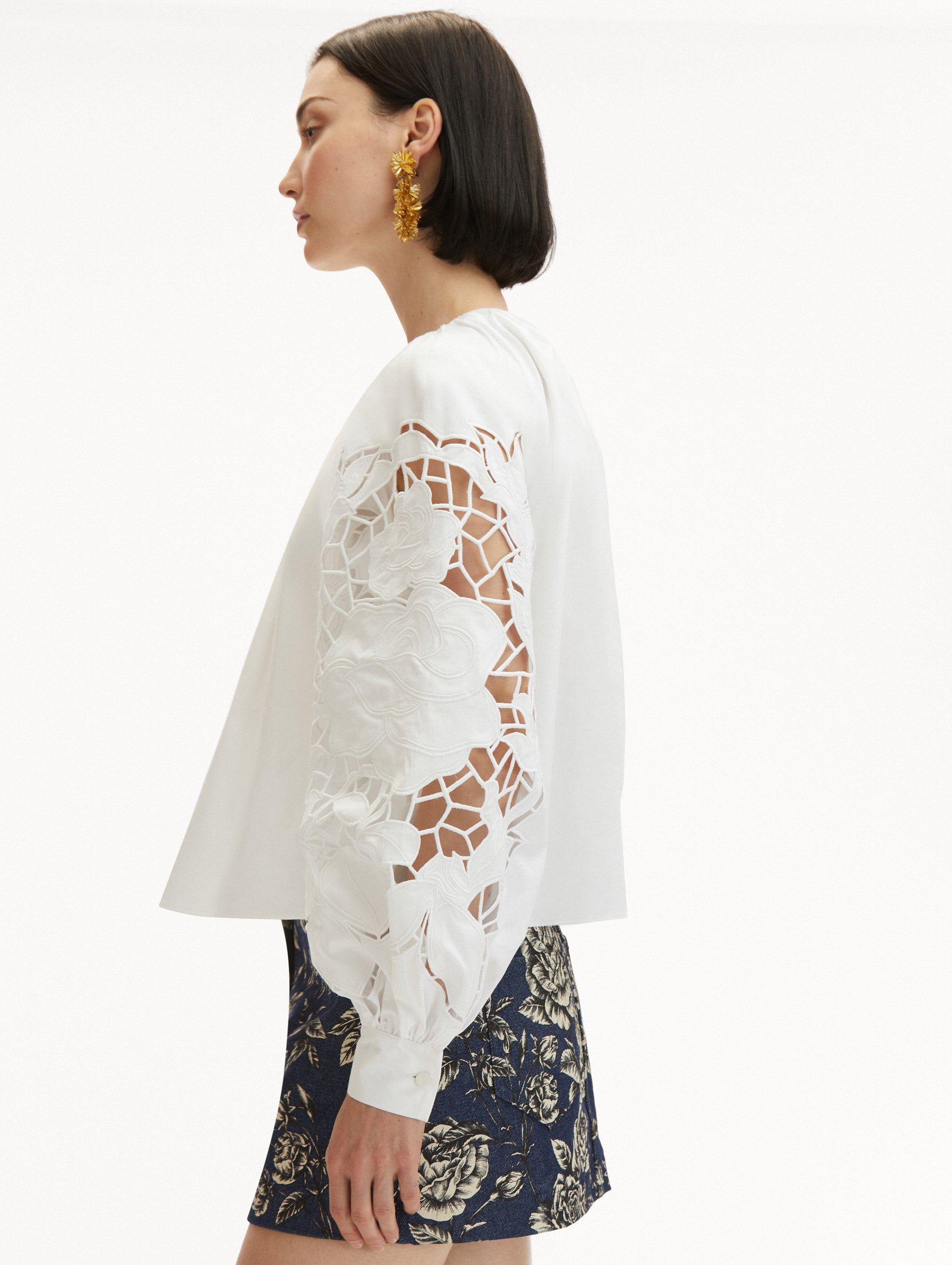 English Rose Cutout Cotton Poplin Blouse - Vintage Floral Print Women's Top for Casual Wear & Spring Outfits