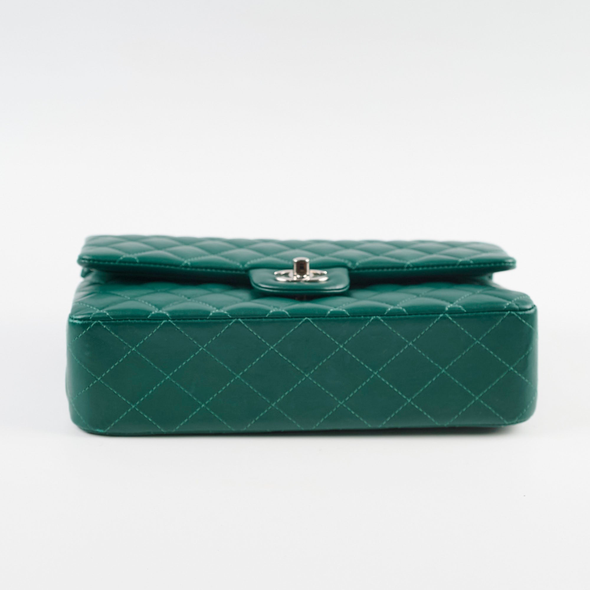 Chanel Medium Classic Flap Bag in Green Lambskin Leather with Silver Hardware - 25 Series | Luxury Handbag for Women, Perfect for Parties, Date Nights & Special Occasions