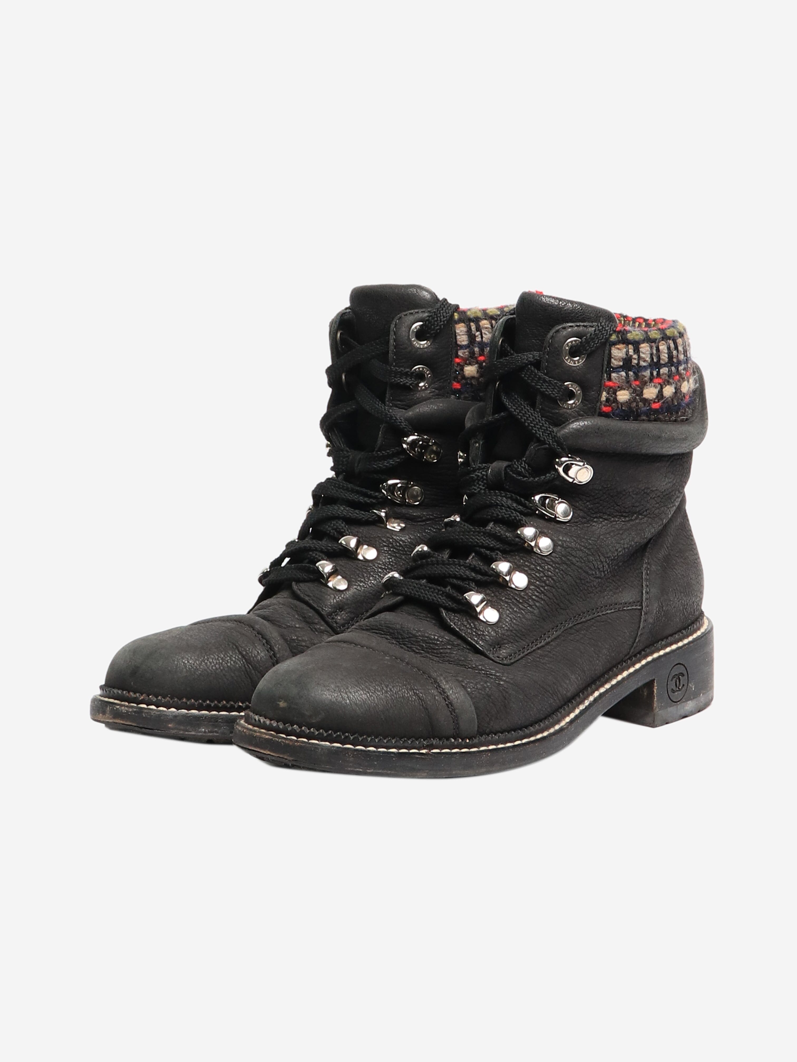Stylish Black Tweed Lined Boots - Women's Size EU 40 (US 9) - Perfect for Fall & Winter Fashion, Office Wear & Casual Outings