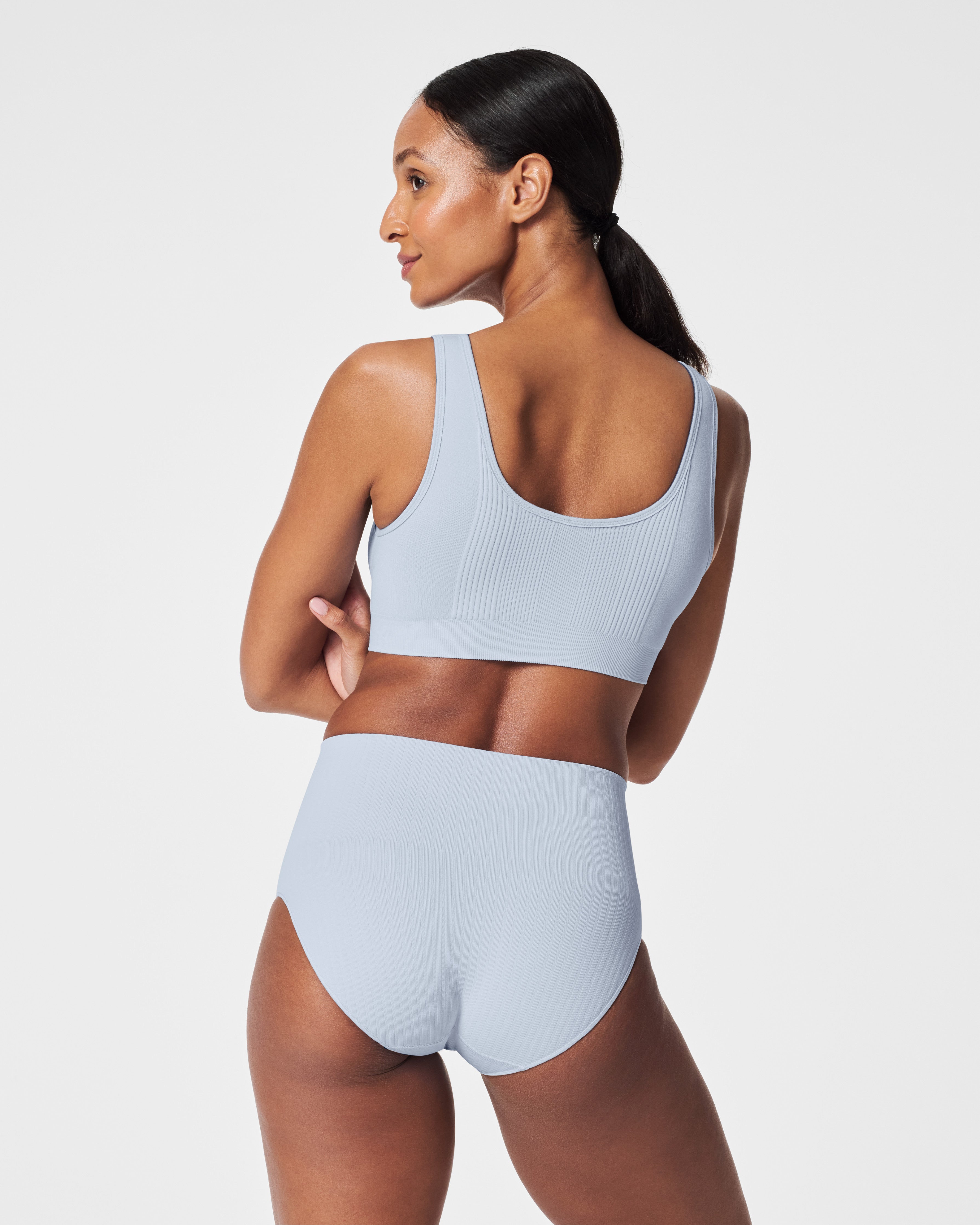 SPANX® Breast of Both Worlds® Reversible Comfort Bra - Wireless Support for Everyday Wear & Workout | Seamless T-Shirt Bra for Women