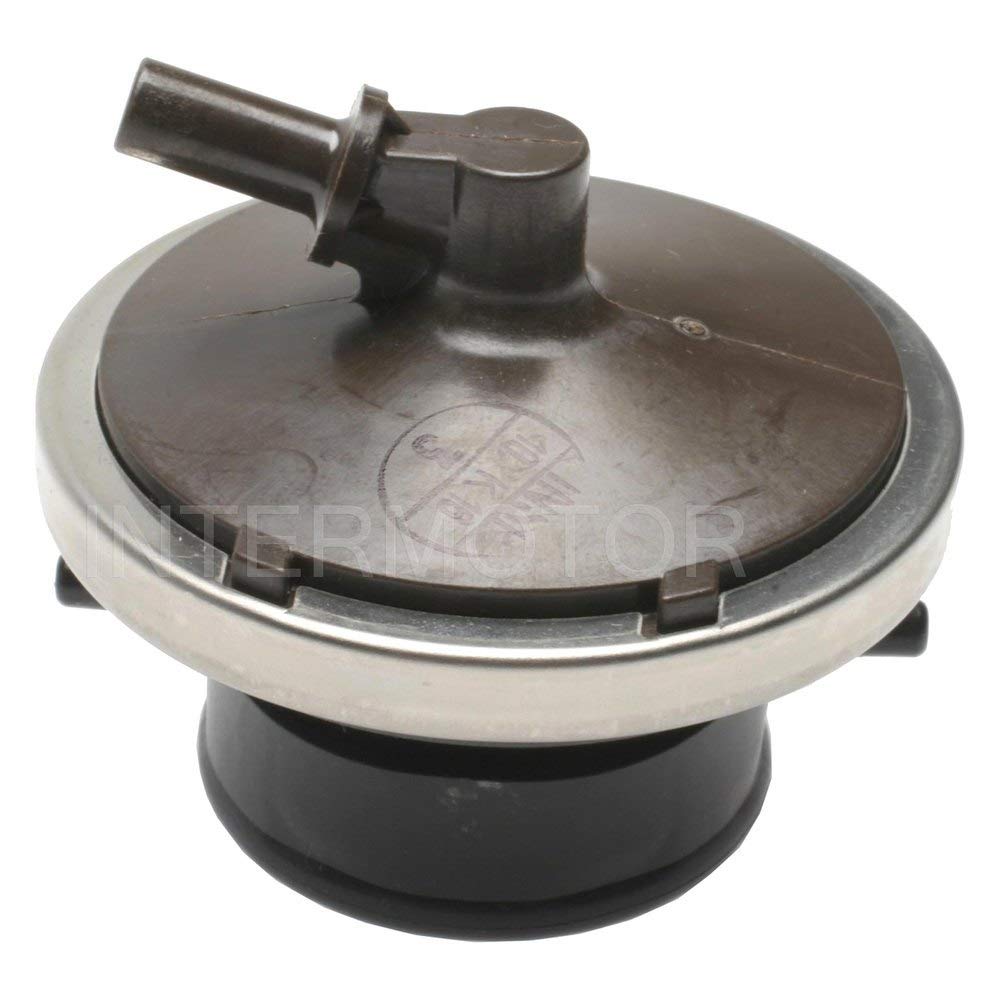 Standard Motor Products VS115 EGR Valve - Compatible with Select Vehicle Models | Reduces Emissions & Improves Engine Performance | Ideal for Engine Maintenance & Repair