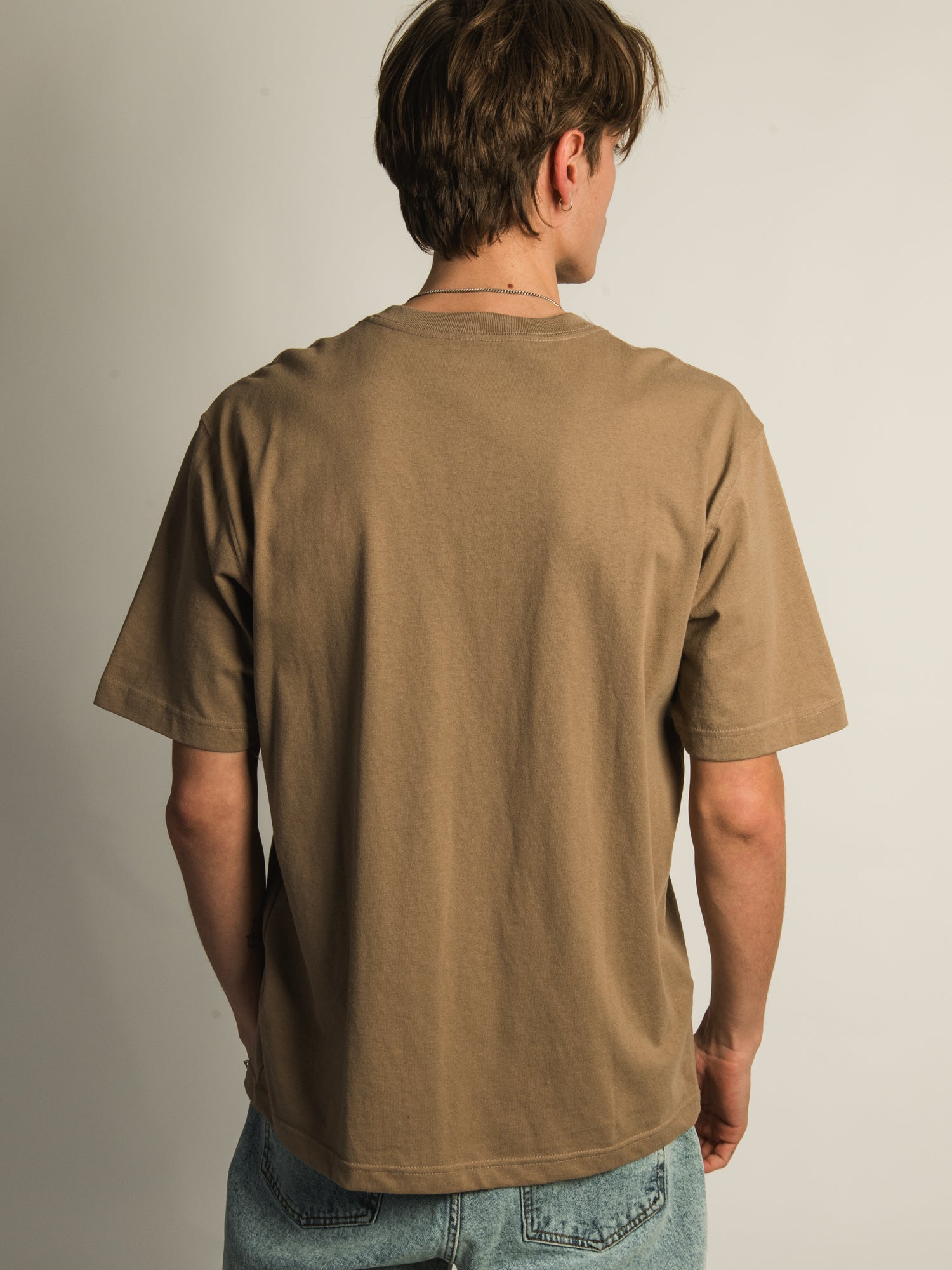 Carhartt Workwear Pocket T-Shirt for Men - Durable Cotton Short Sleeve Tee for Construction, Work & Outdoor Activities