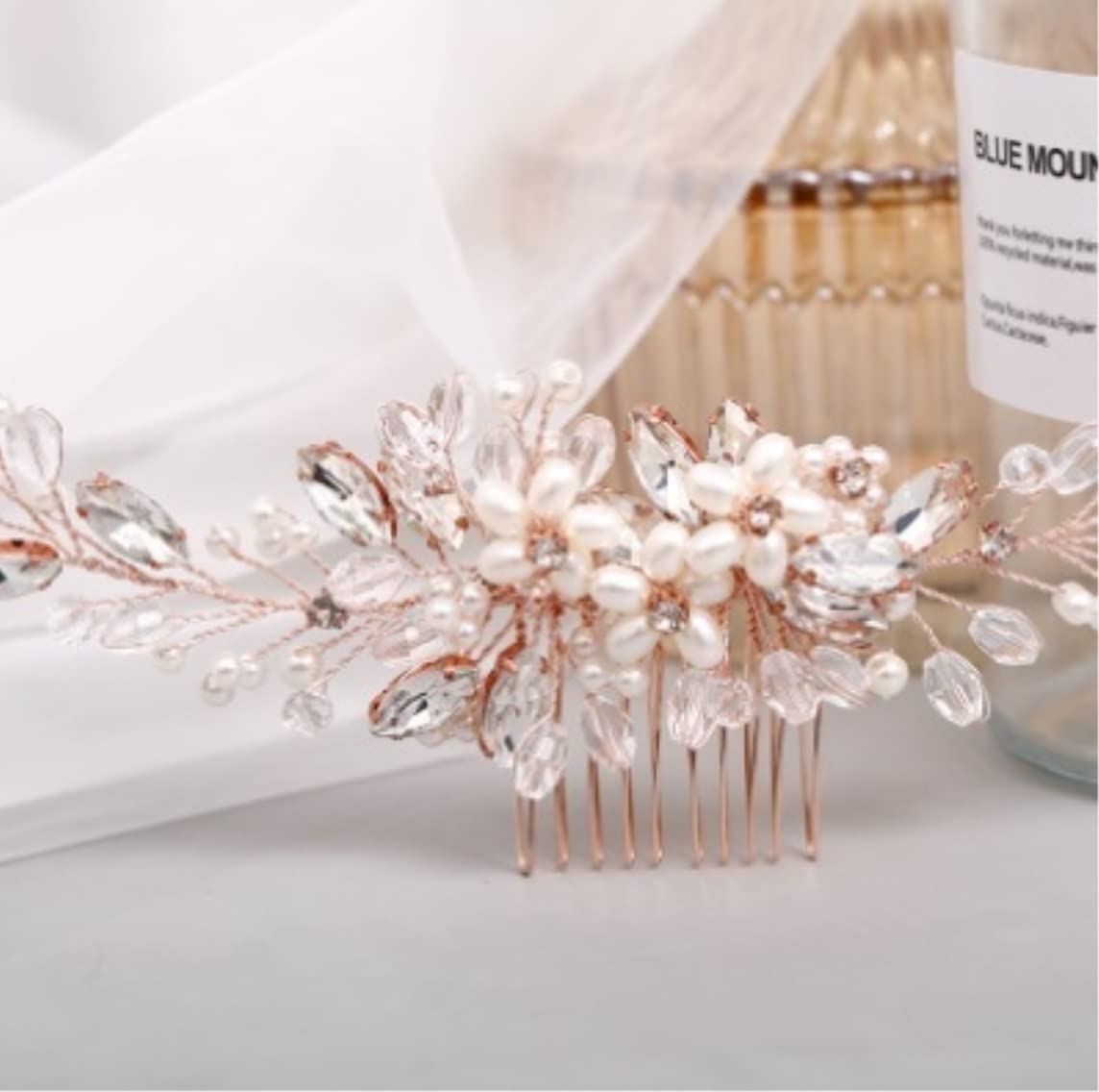 Elegant Gold Bridal Hair Comb with Floral Design - Wedding Hair Accessory for Brides, Bridesmaids & Formal Events - Perfect for Weddings, Proms & Special Occasions