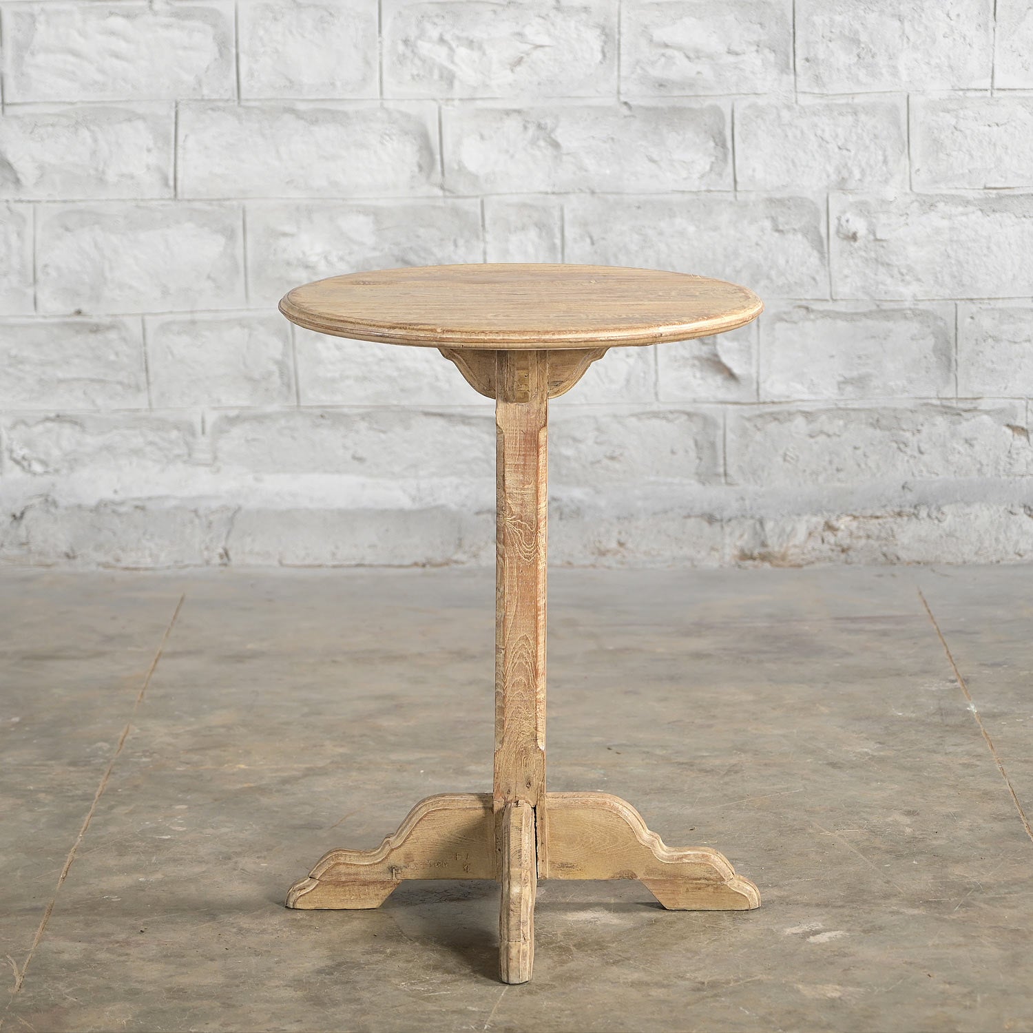 Premium Tipu Teak Wood Dining Table - Solid Teak Wood Furniture for Indoor & Outdoor Use - Perfect for Patio, Garden, and Dining Room Decor
