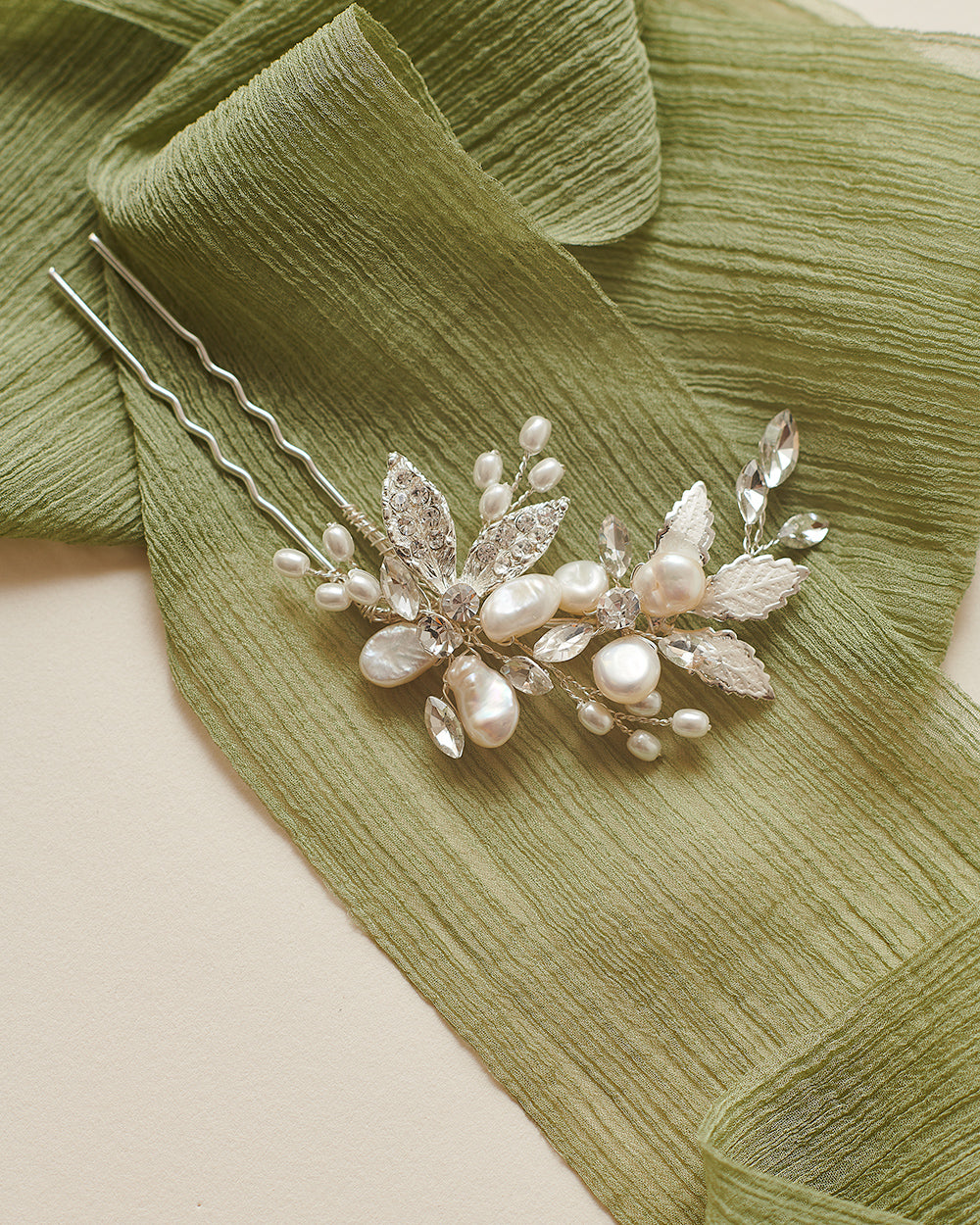 Aviana Bridal Hair Pin - Elegant Crystal Wedding Hair Accessories for Brides, Bridesmaids & Prom | Perfect for Weddings, Formal Events & Special Occasions