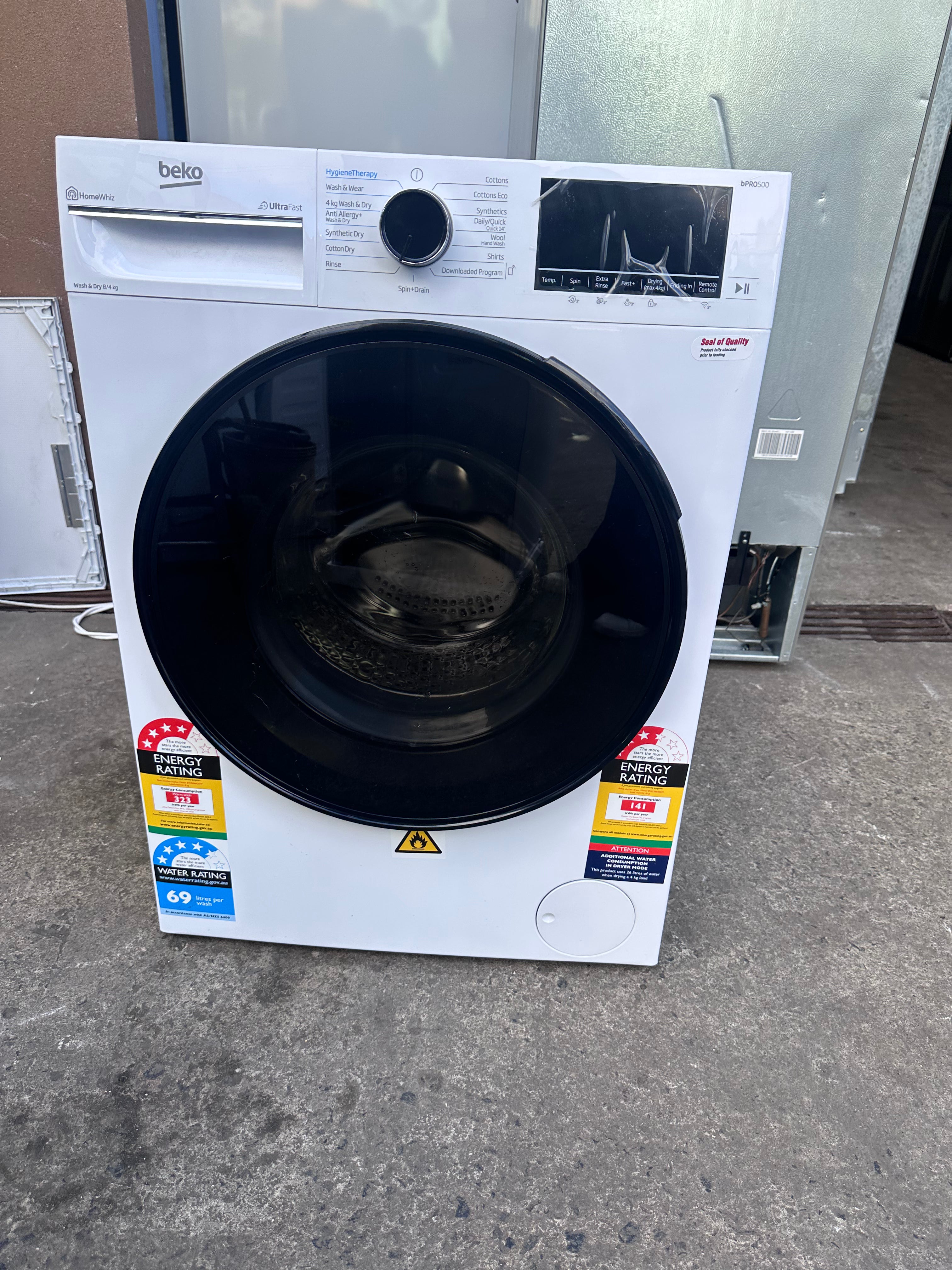 Beko BWDB8420W 8kg/4kg UltraFast Washer Dryer Combo - Factory Second | Energy Efficient Laundry Solution for Apartments & Small Homes | Fast Drying & Space Saving Design