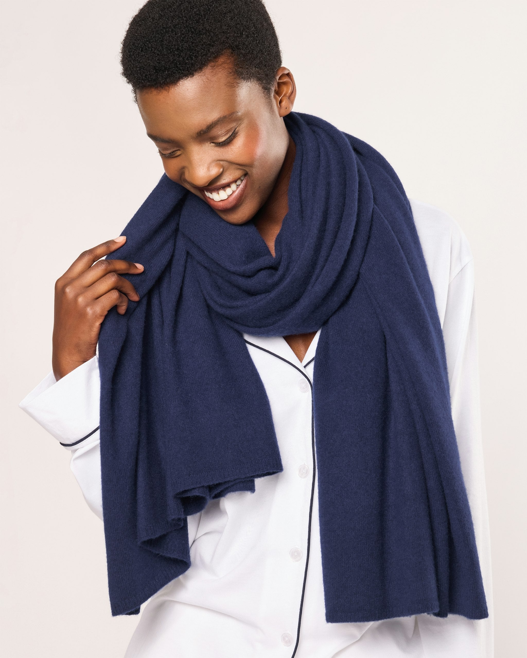 Luxury Women's Cashmere Wrap Shawl - Soft & Warm Camel Color - Perfect for Winter, Travel & Office Wear