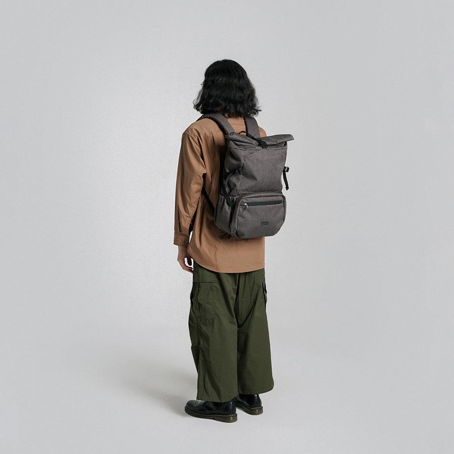 HELLOLULU Holger DSLR Camera Backpack - Waterproof Travel Camera Bag for Nikon Canon Sony DSLR/SLR/Mirrorless Cameras & Lenses - Perfect for Hiking, Travel & Photography Enthusiasts
