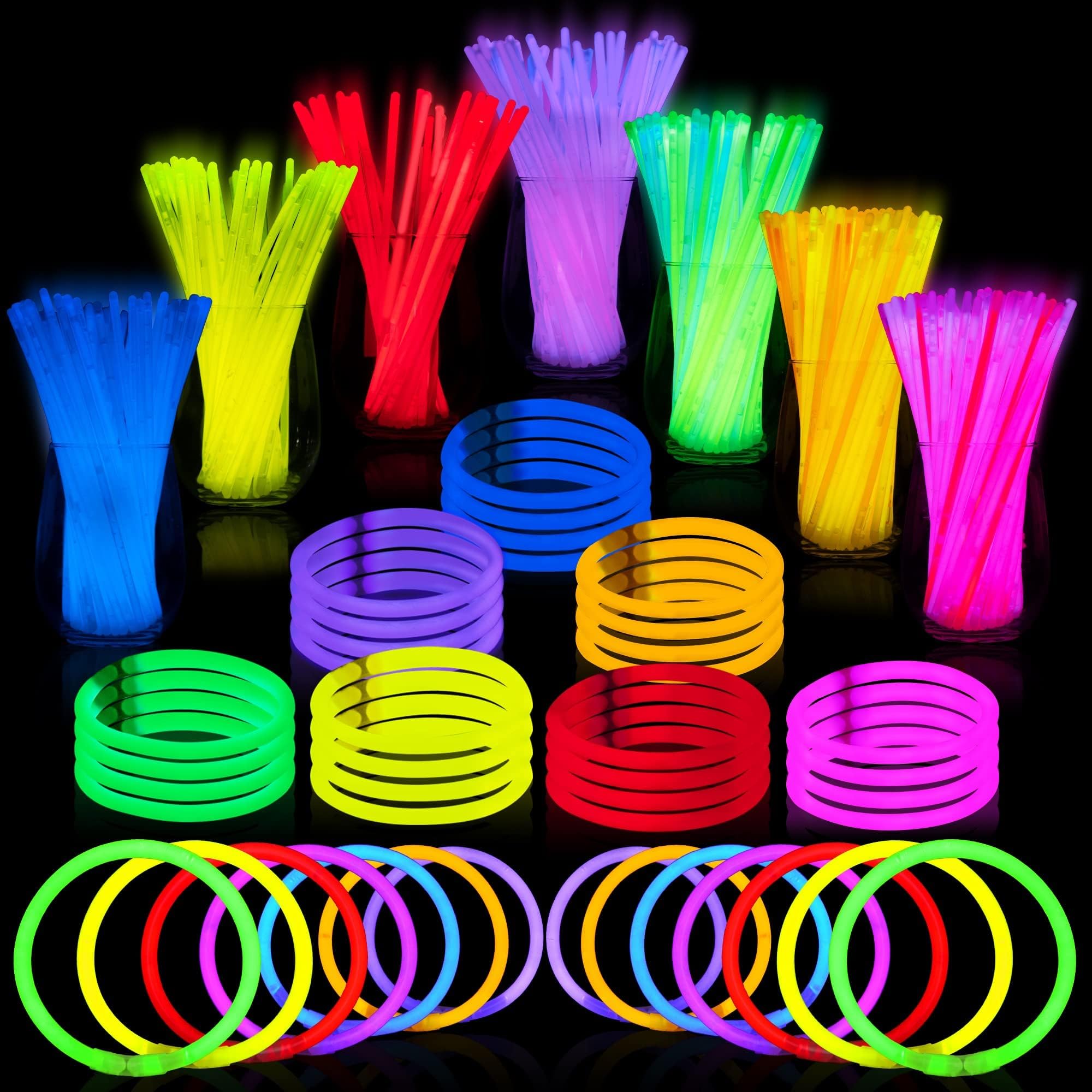 JOYIN 800 Pcs 8 Inch Glow Sticks Bulk Pack - Glow Bracelets & Necklaces for Parties, Halloween, Christmas, Easter, Football Games - Glow in the Dark Party Favors & Event Supplies for Nighttime Celebrations, Raves, Concerts, and Outdoor Adventures