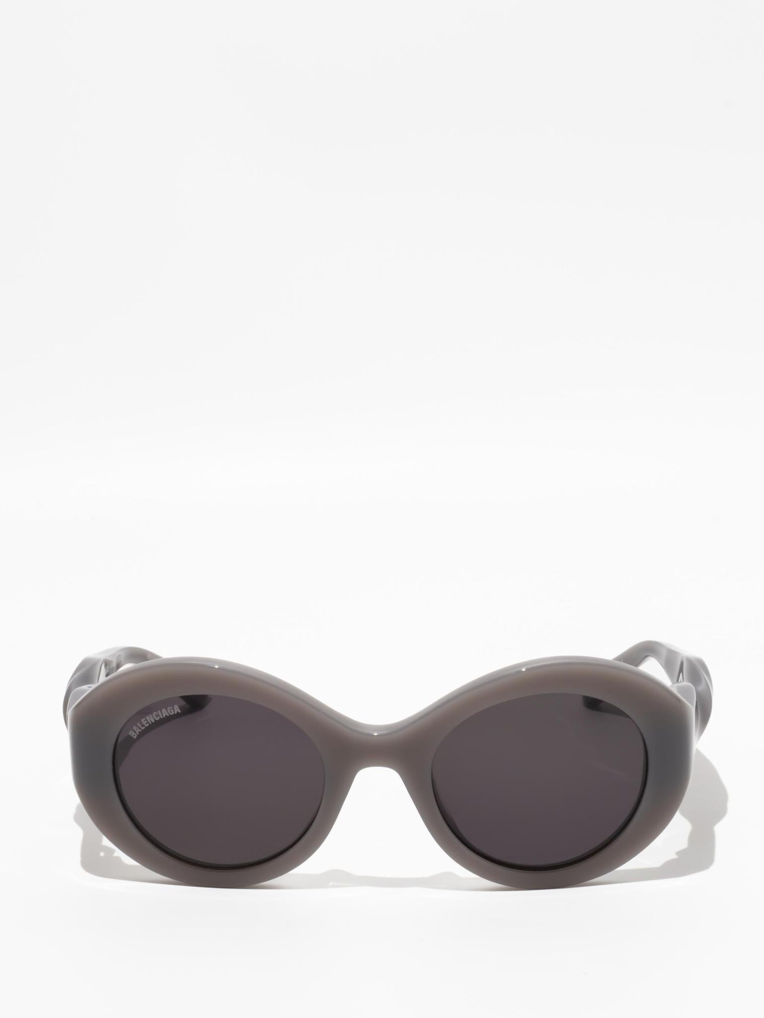 BALENCIAGA TWIST ROUND SUNGLASSES BB0208S 003 - Stylish Grey Sunglasses for Women & Men, UV Protection, Fashionable Round Frame for Outdoor Activities, Beach, Driving & Summer Vacations