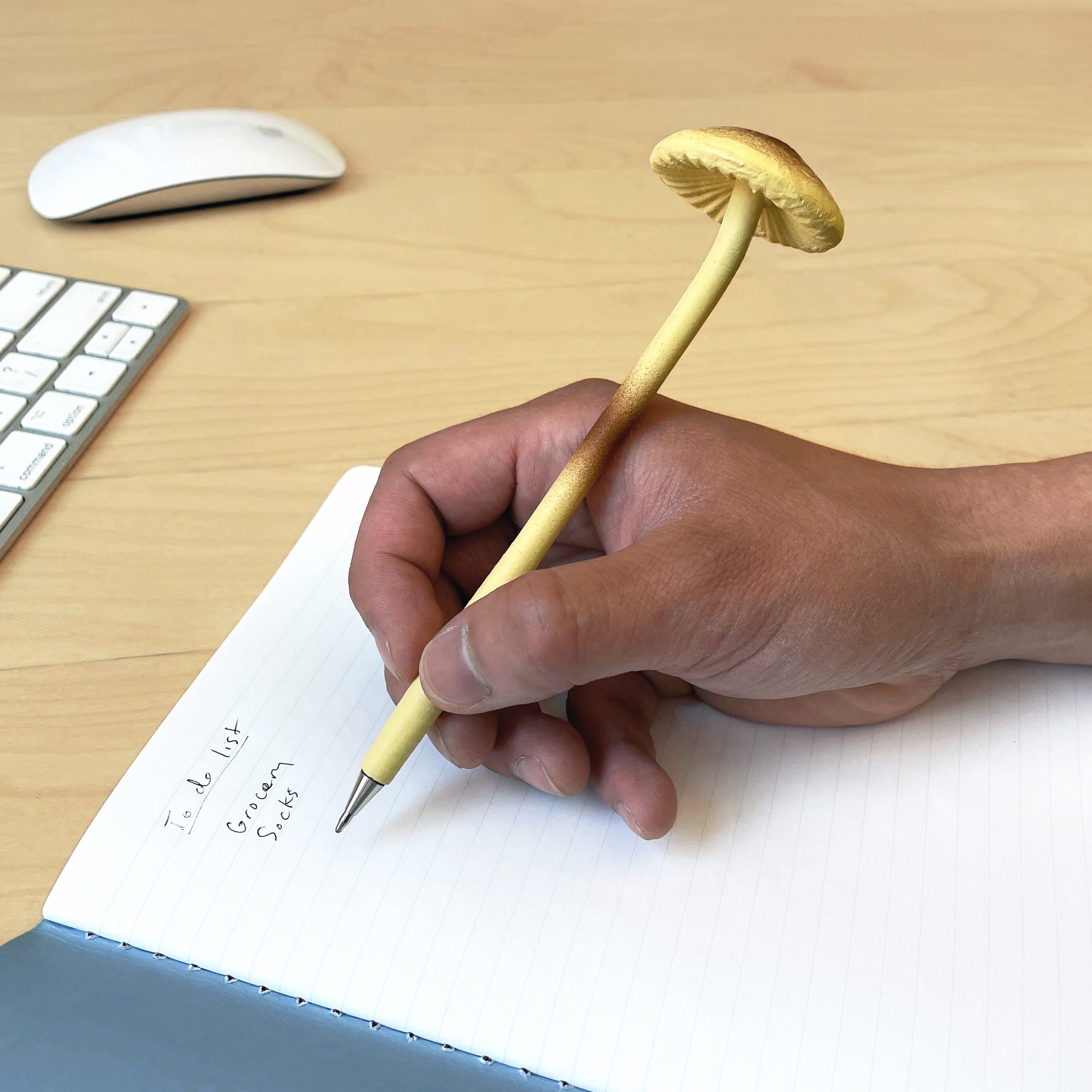 Magic Mushroom Pen - Fun & Unique Writing Tool for Journaling, Note Taking & Gifting - Perfect for Students, Artists & Office Use