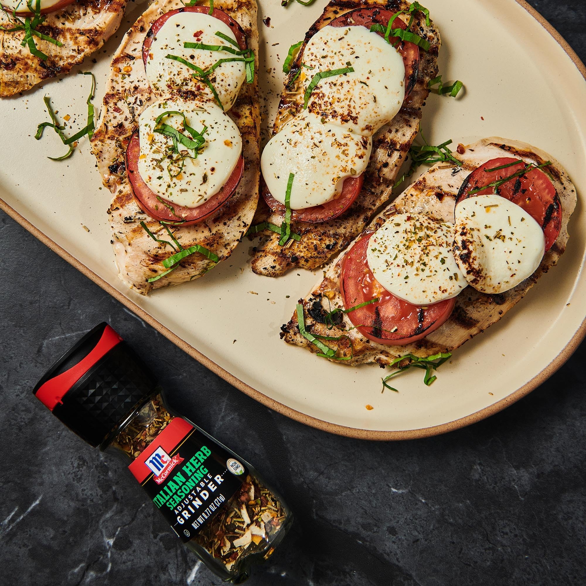McCormick Italian Herb Seasoning Grinder - 0.77 oz | Freshly Ground Italian Spice Blend for Pasta, Pizza & Salads | Perfect for Cooking & Seasoning Dishes