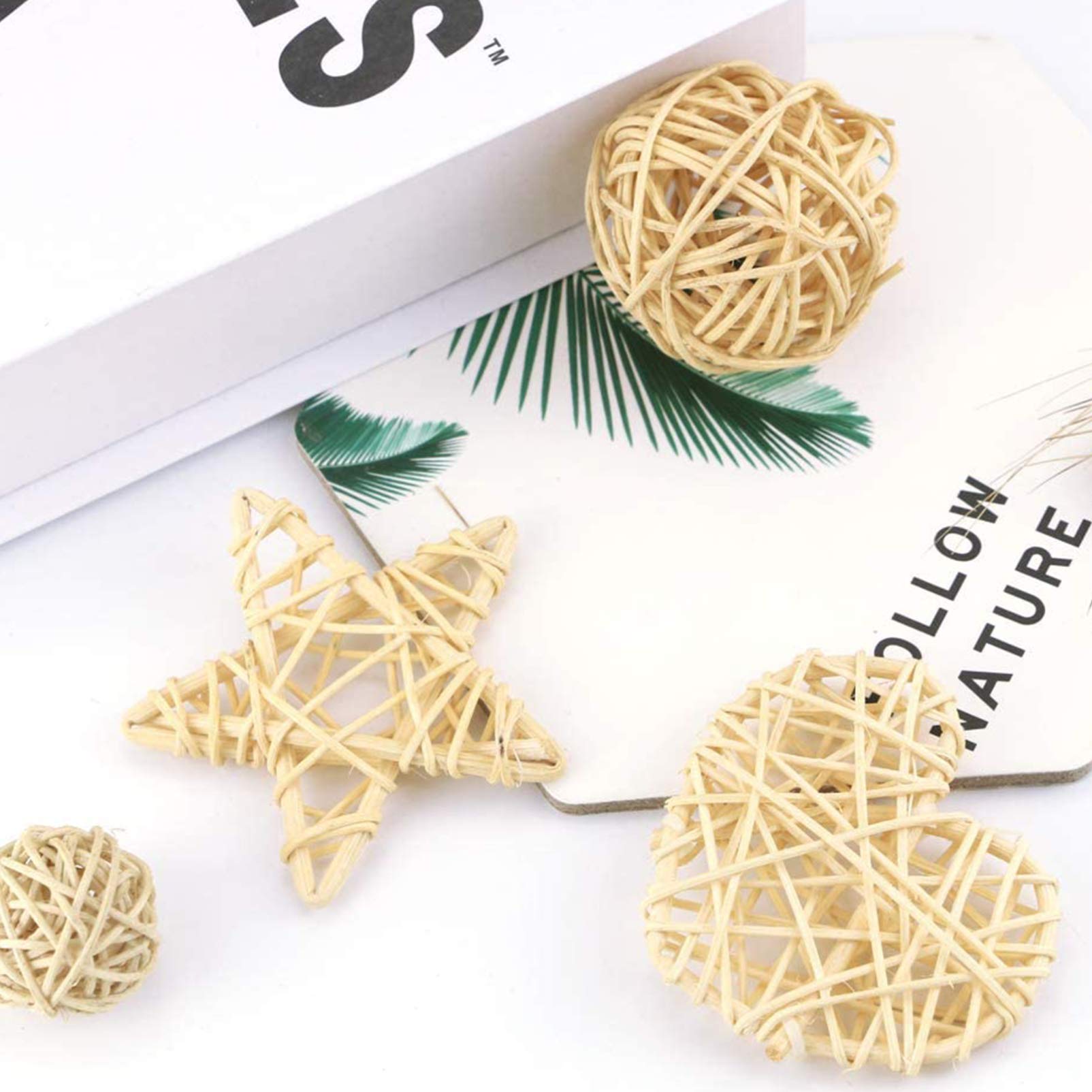 **POPETPOP 8-Piece Pet Teething Takraw Ball Set - Hamster, Rabbit, Rat Chew Toys for Small Pets - Natural Rattan Molar & Exercise Toys for Bunnies, Rodents - Perfect for Cage Decor & Stress Relief**    *(Ideal for teething, playtime, and keeping small pets active and entertained!)*