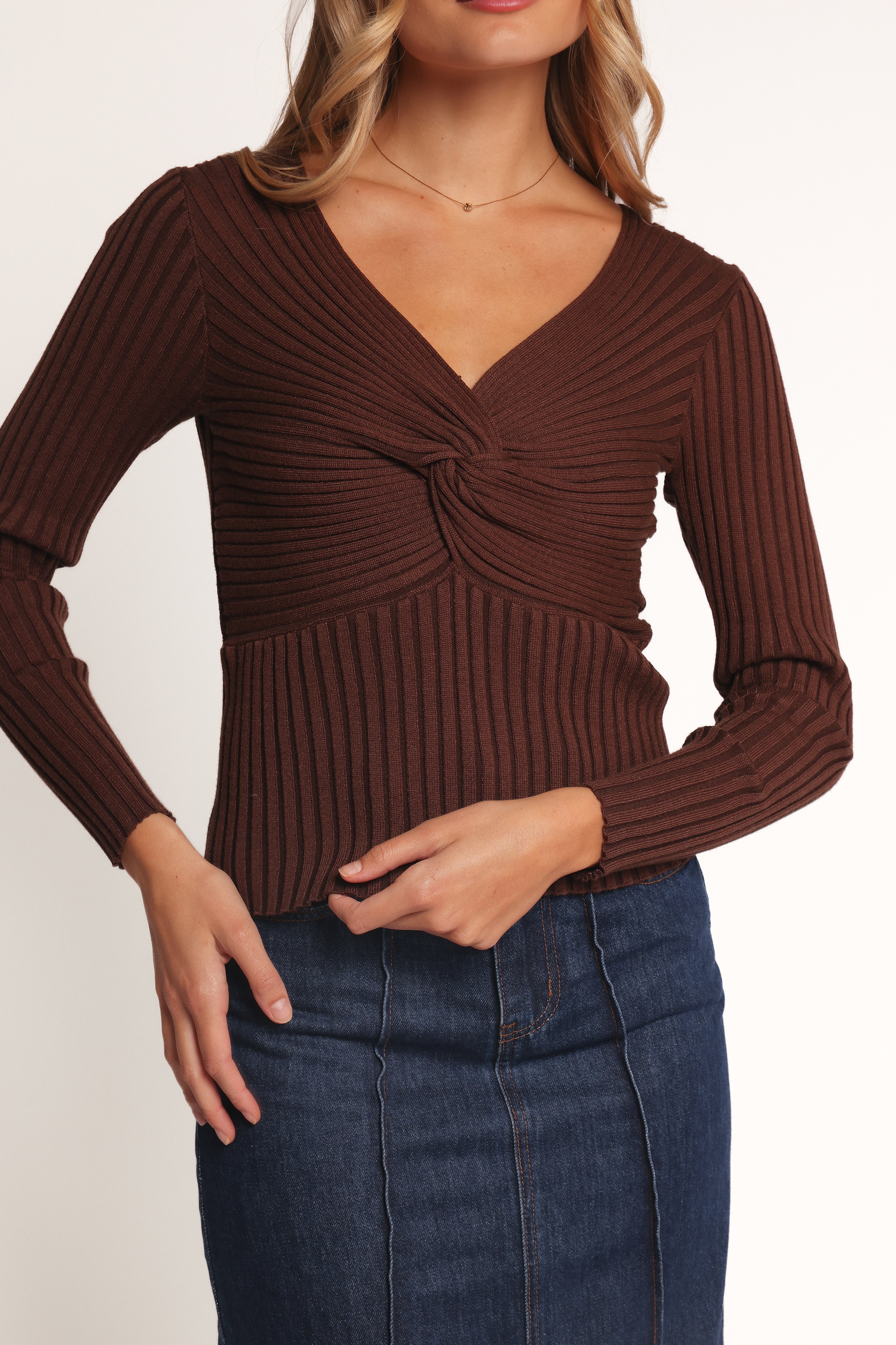 Stylish Demi Twist Detail Knit Top in Brown - Perfect for Casual Outings, Date Nights & Layered Fall Outfits