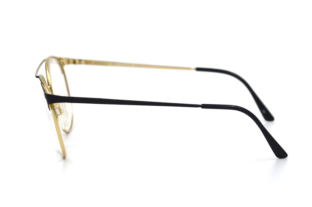 Original Title: Gucci 1222 51N   Optimized Title: **Authentic Gucci 1222 51N Sunglasses - Luxury UV Protection Aviator Style for Men & Women - Perfect for Travel, Driving, and Fashion Outfits**