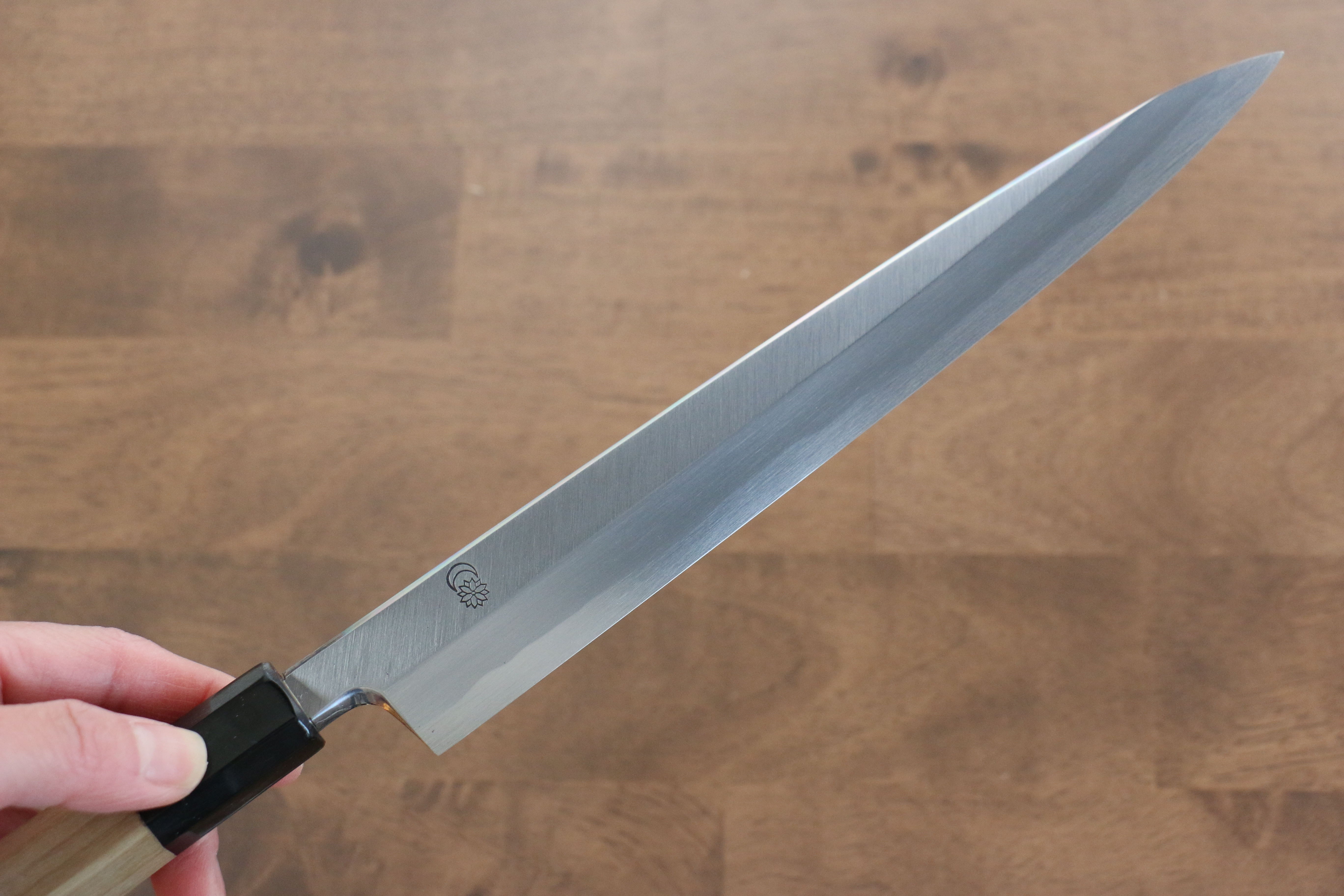 Premium Kikuzuki White Steel No.2 Yanagiba Sushi Knife 240mm - Japanese Magnolia Wood Handle - Professional Sushi Chef & Kitchen Knife for Precise Slicing, Sashimi & Fish Filleting