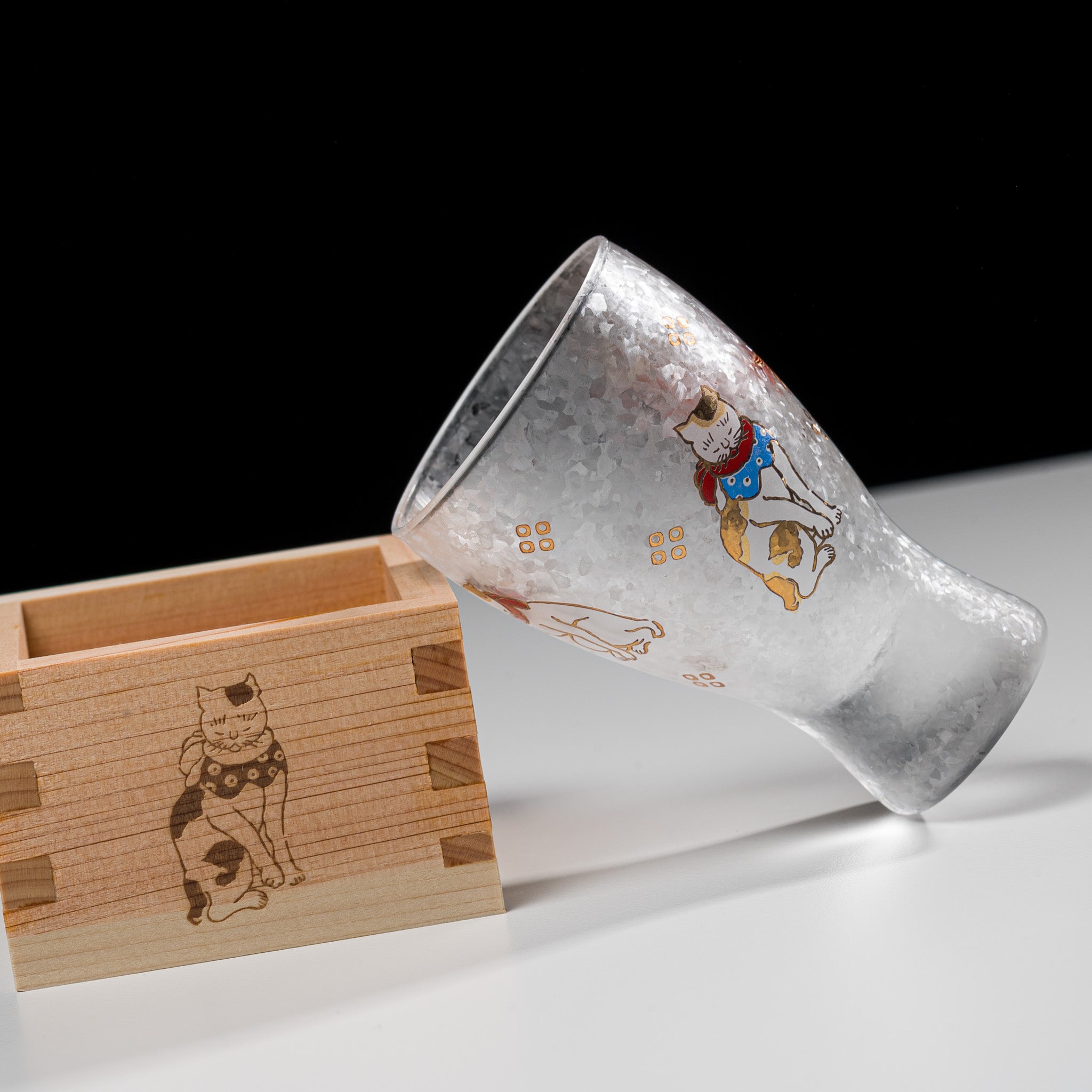 Lucky Animals Masu Sake Cup - Traditional Japanese Wooden Masu Cup with Cat Design | Perfect for Sake Tasting, Gifts & Japanese Cultural Events