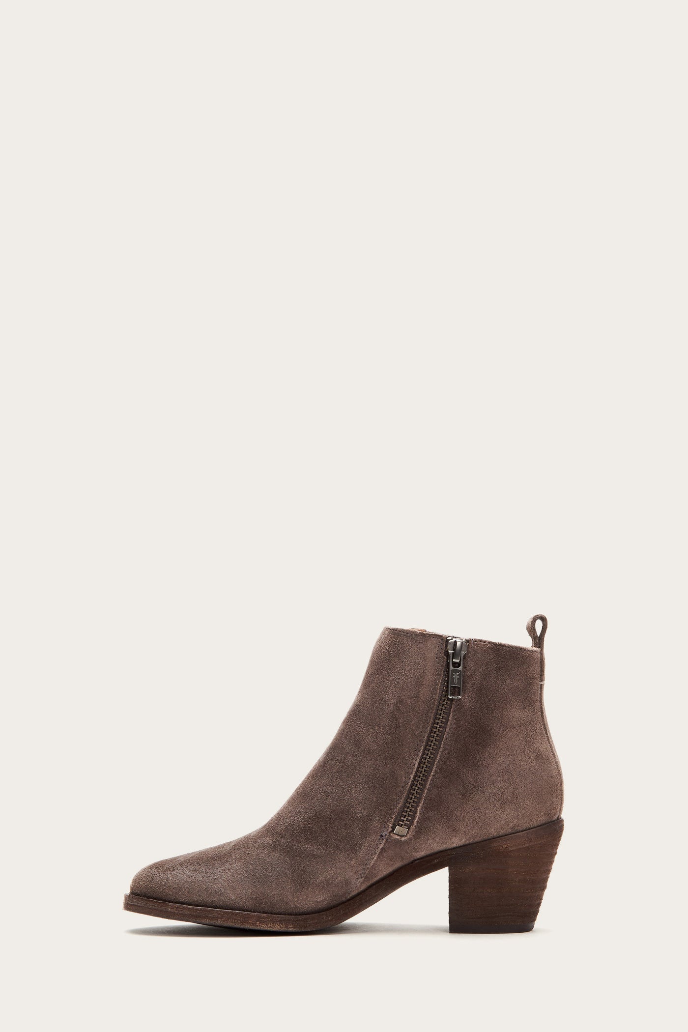 Alton Chelsea Pre-Loved Boots - Vintage Leather Ankle Boots for Women | Perfect for Casual Outfits, Fall Fashion & Everyday Wear