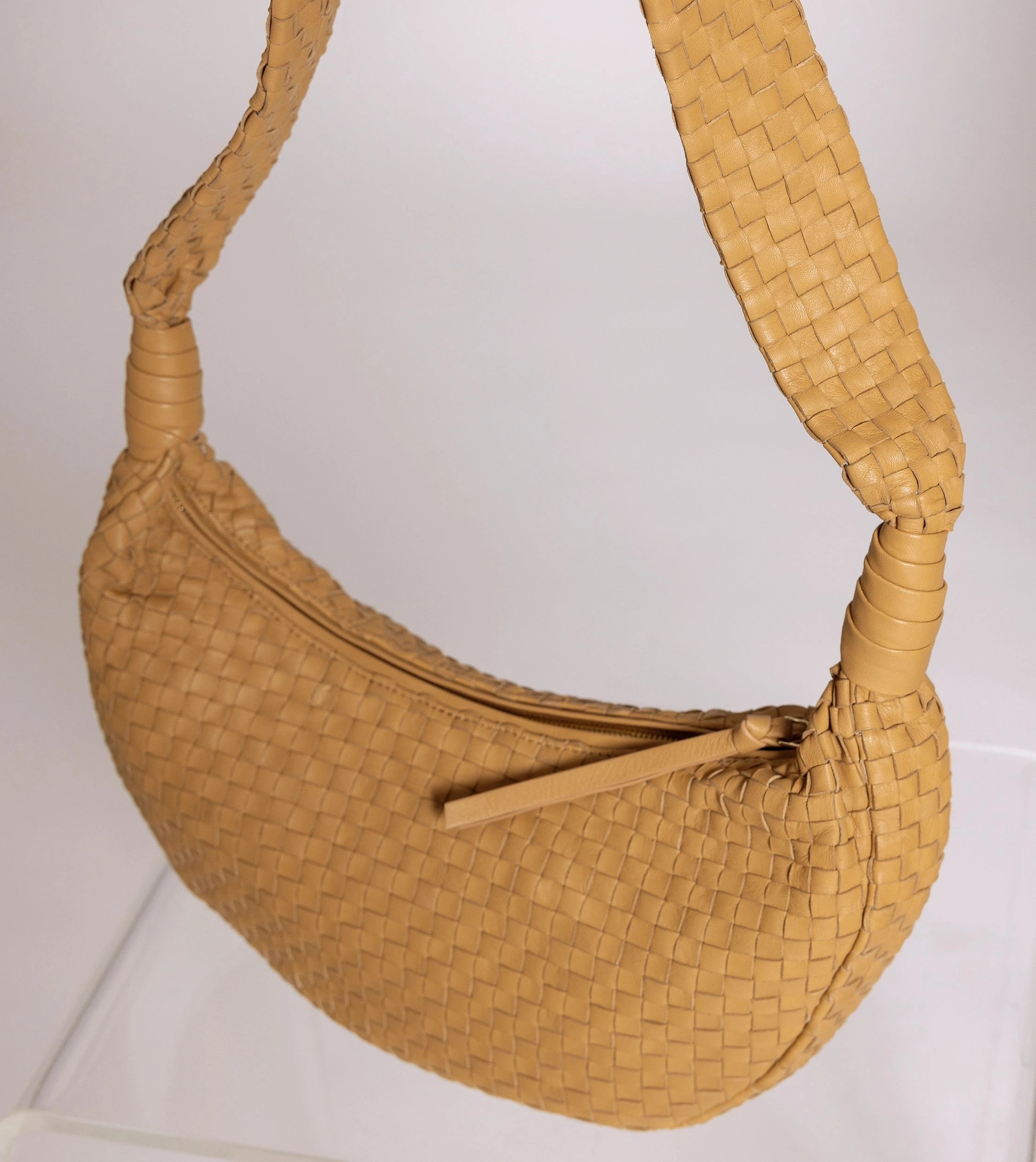 Stylish Dylan Woven Leather Handbag for Women - Dark Tan Crossbody Purse | Perfect for Work, Travel & Everyday Use