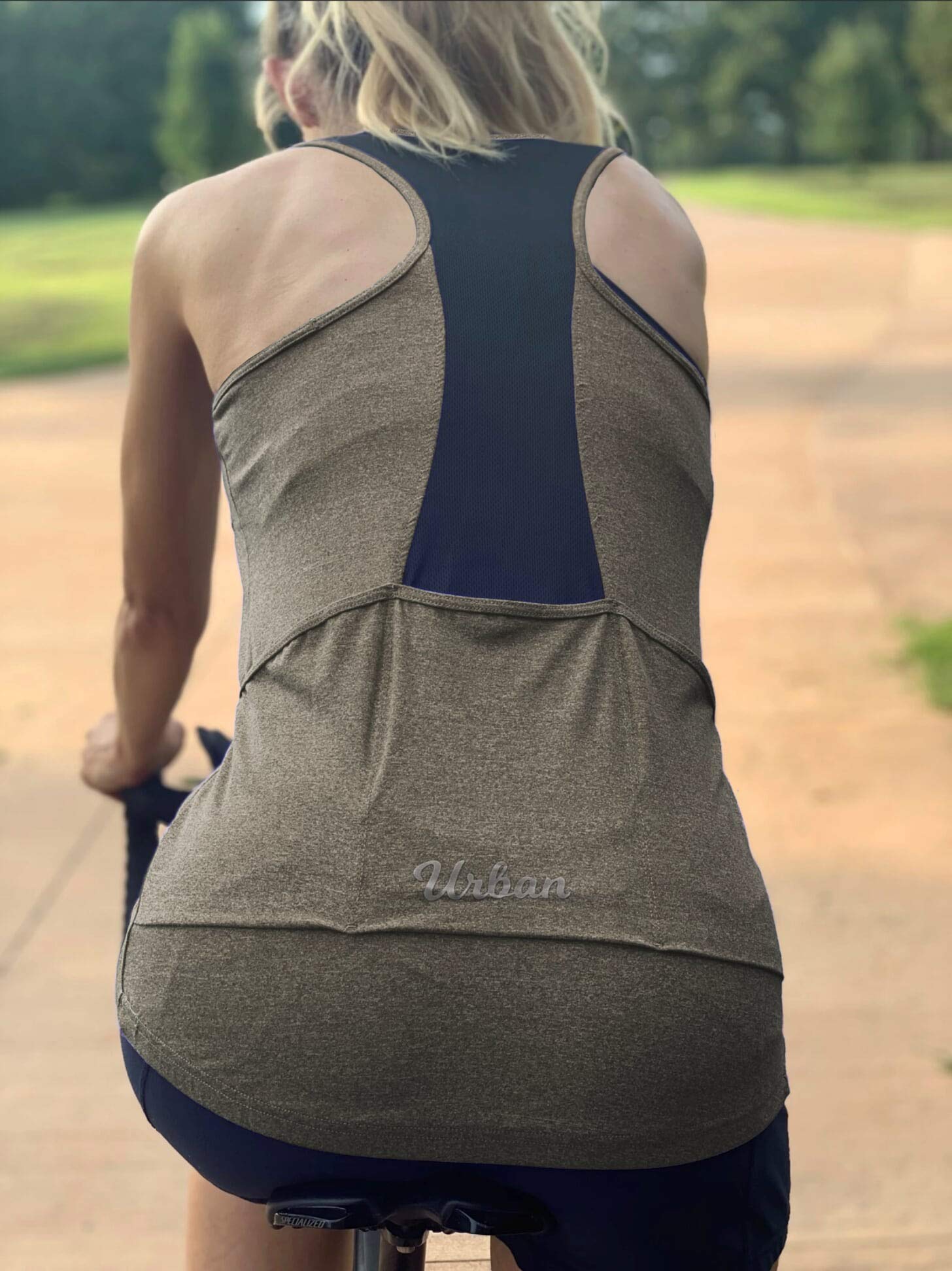 Women's Breathable Racerback Tank Top for Cycling & Running - Moisture Wicking Workout Shirt with Side Pockets - Perfect for Gym, Yoga & Outdoor Activities