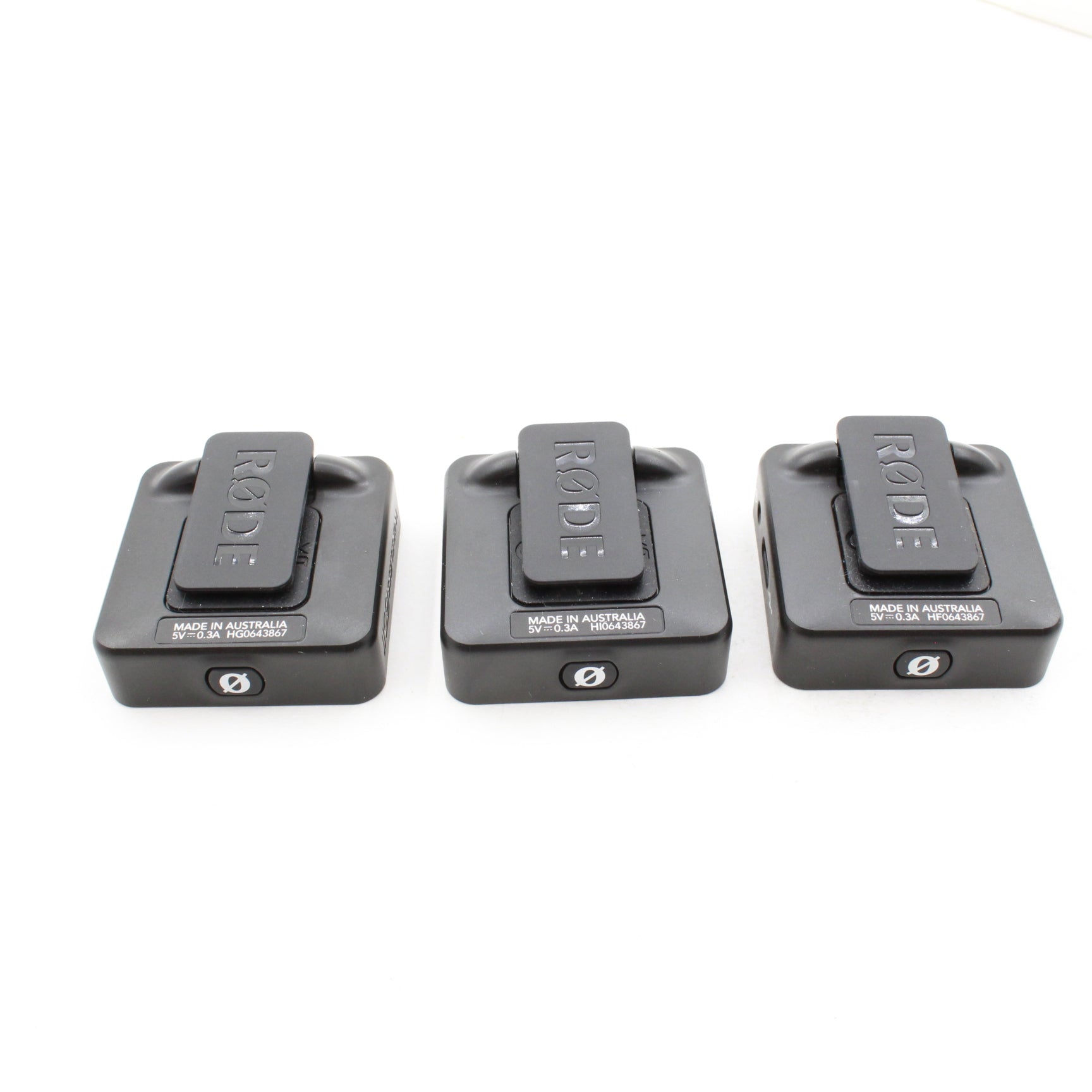 RODE Wireless GO II Compact Digital Wireless Microphone System for 2 Persons with Built-in Recorder - Perfect for Vlogging, Interviews, YouTube & Live Streaming
