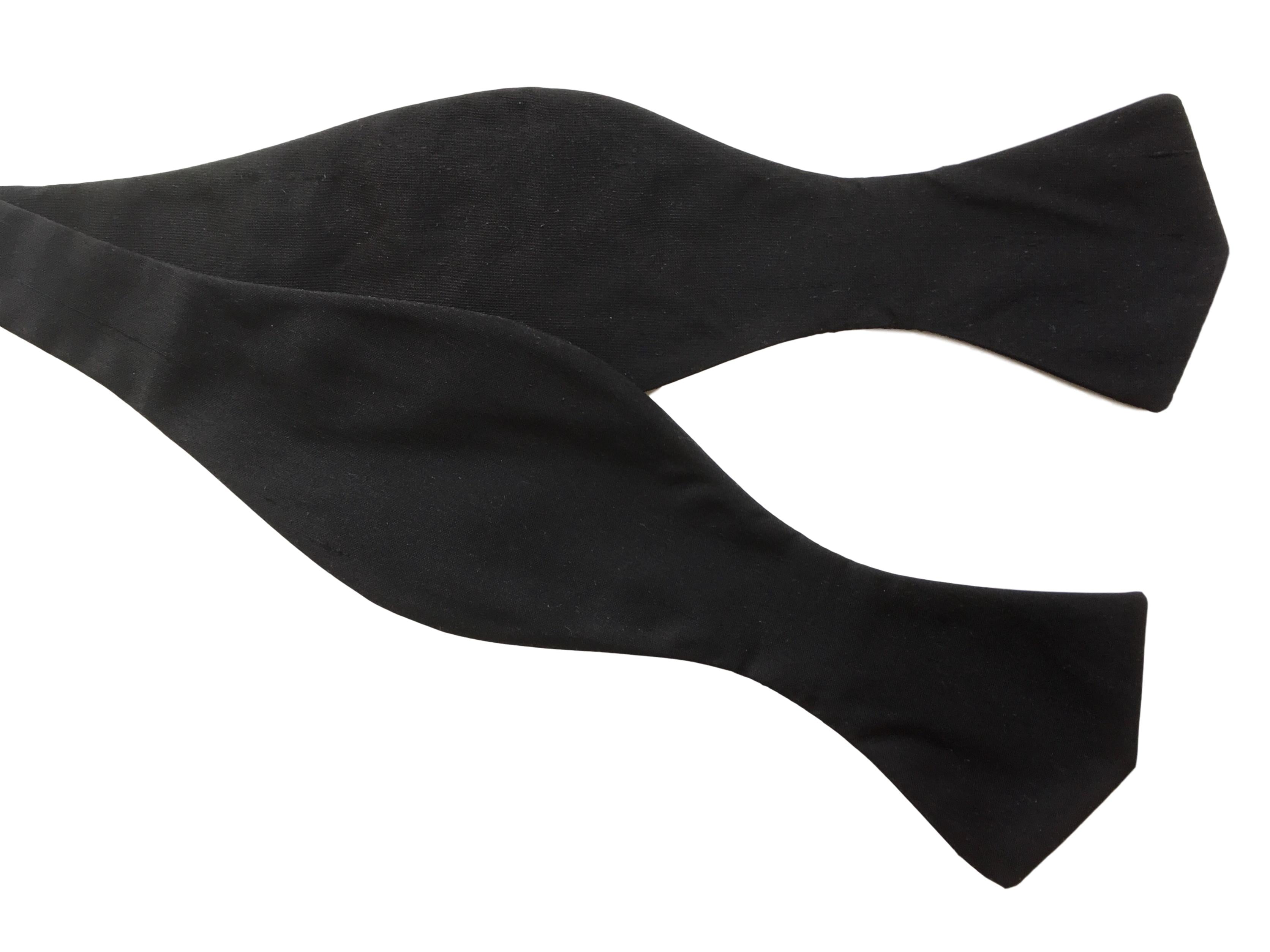 Elegant Black Silk Diamond Point Self-Tie Bow Tie for Men – Perfect for Weddings, Prom & Formal Events