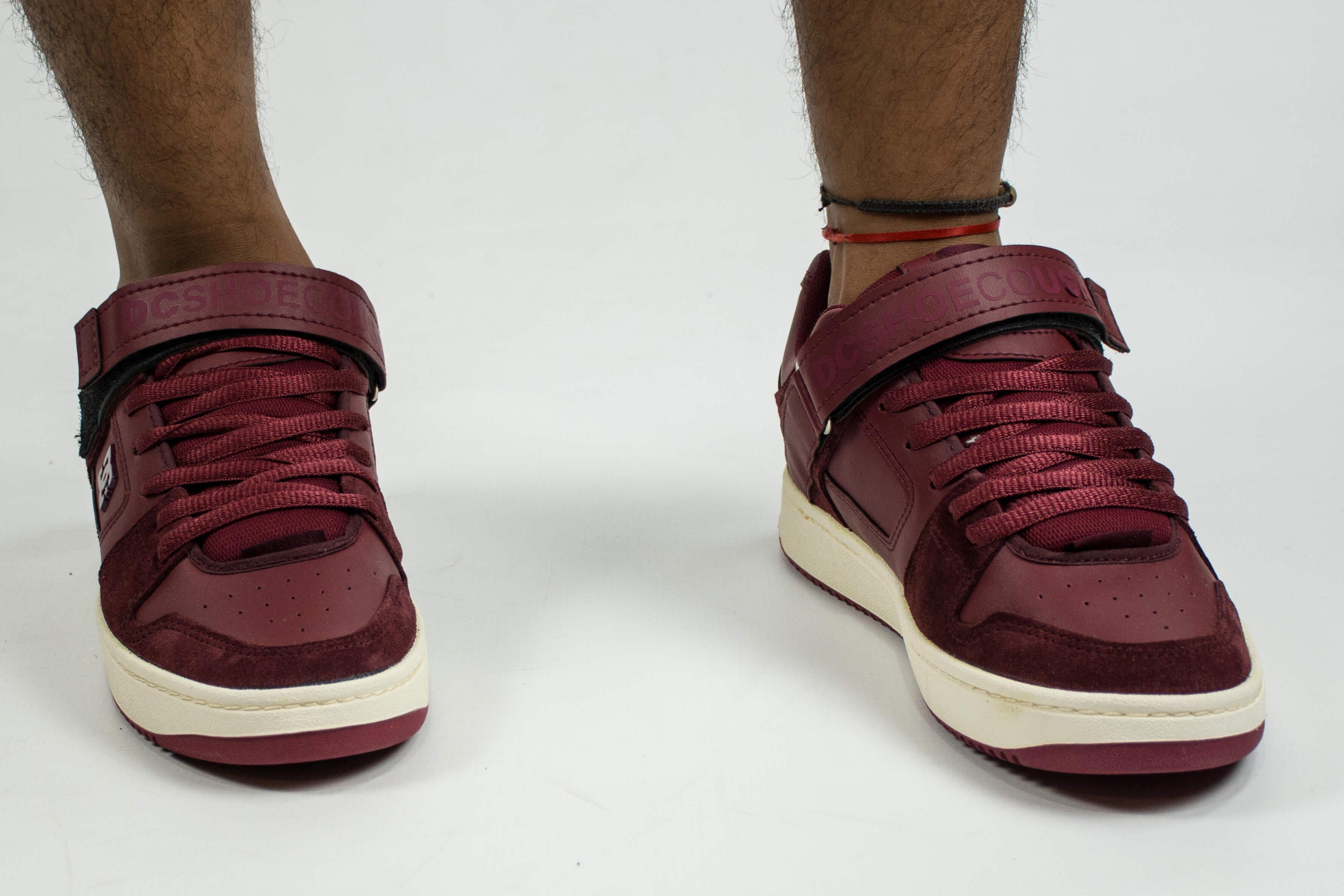 DC Manteca V SS Skate Shoes for Men - Outlet Sale - Perfect for Street Skating & Casual Wear