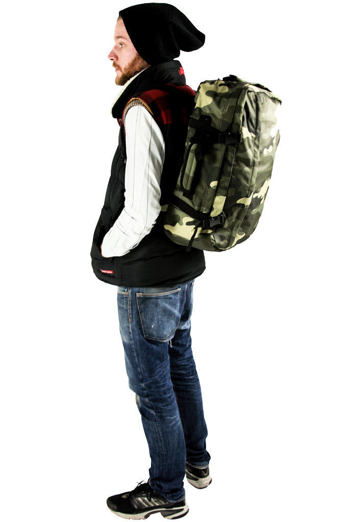CabinZero Classic 44L Travel Backpack - Lightweight Carry-On Luggage for Men & Women | Perfect for Airplane, Weekend Trips & Outdoor Adventures