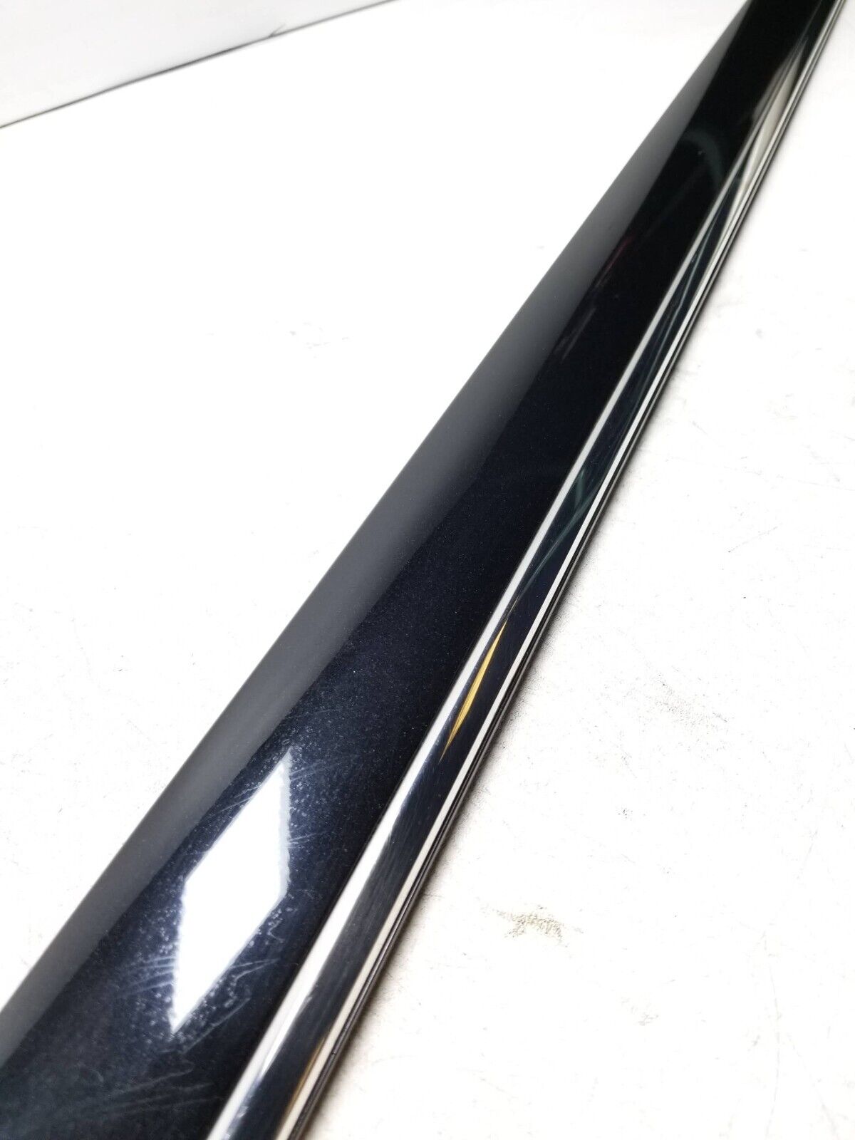 03-06 Mercedes Benz W215 CL500 CL600 OEM Passenger Side Door Trim Molding - Perfect Fit Replacement for Luxury Sedan Interior Repair & Restoration