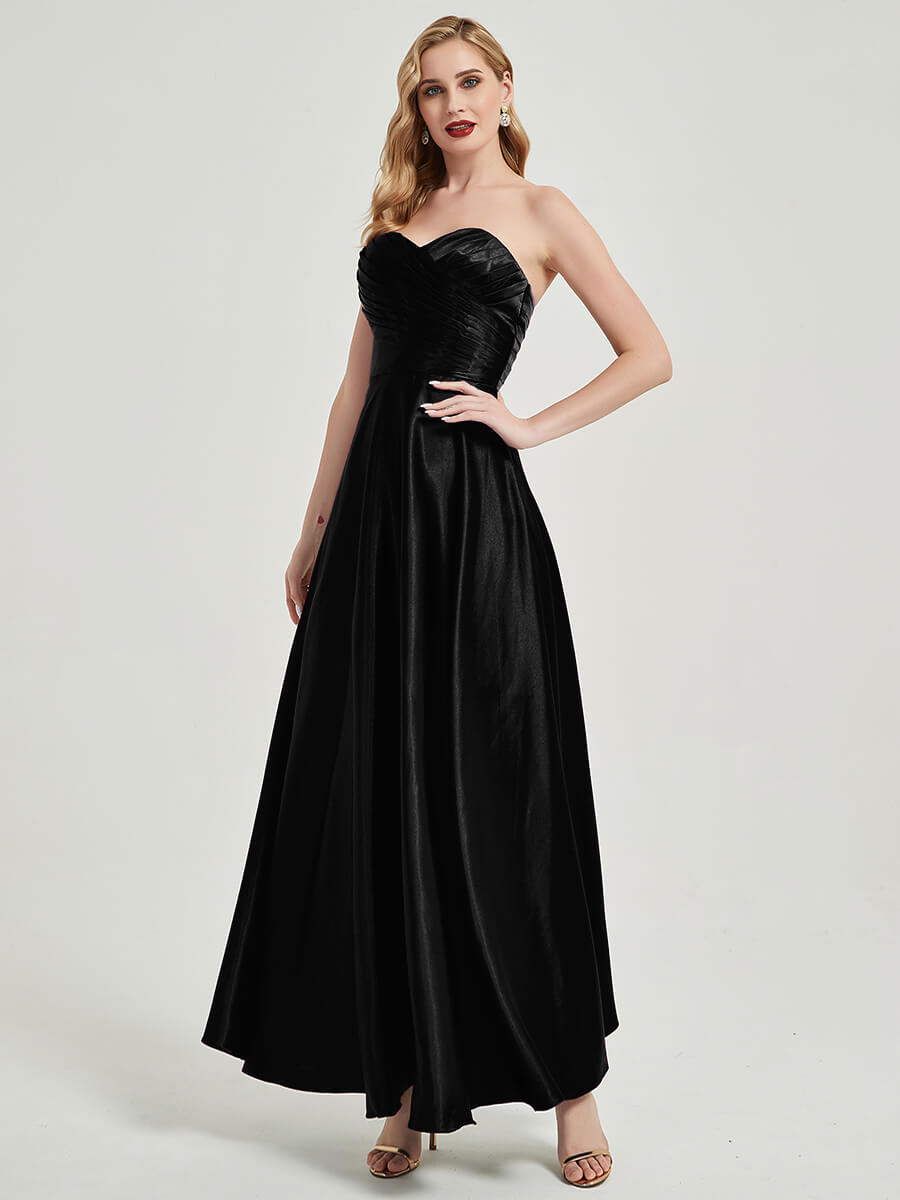 Elegant Black Satin Sweetheart Strapless Floor-Length Pleated Bridesmaid Dress - Perfect for Weddings, Formal Events & Evening Parties