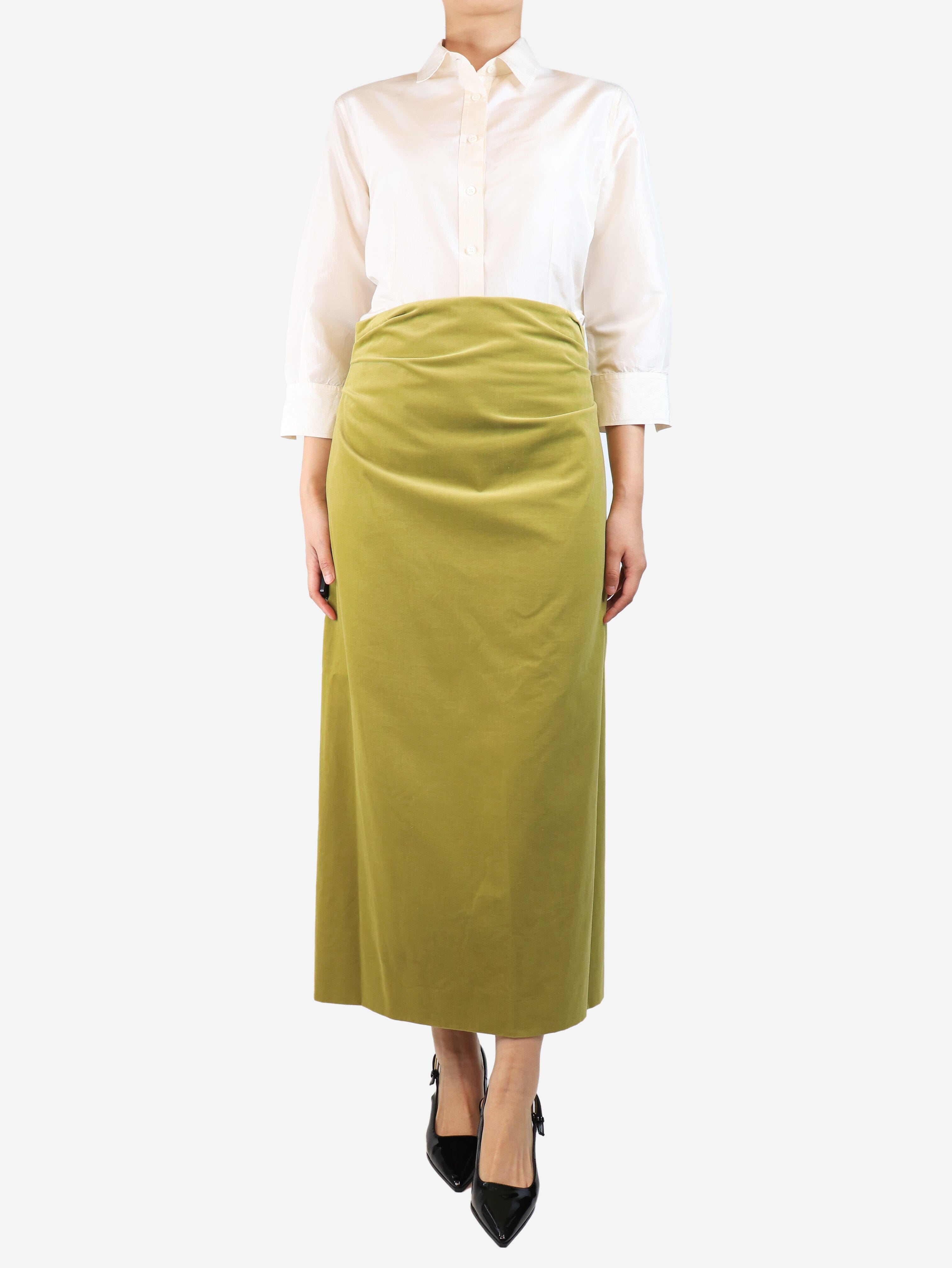 Stylish Green Velvet Skirt UK Size 14 | Women's Fashion Midi Skirt for Party, Christmas & Holiday Outfits