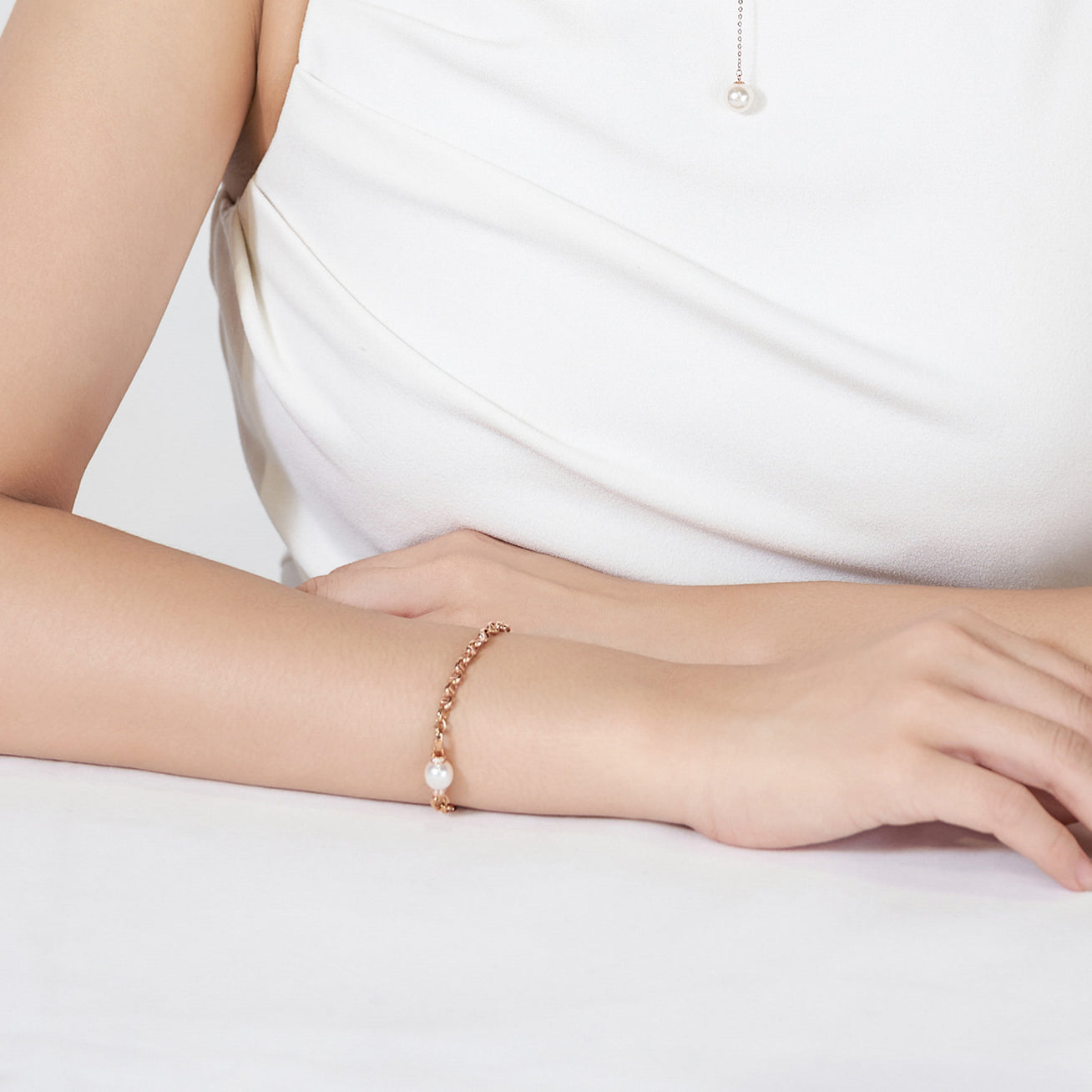18K Gold Freshwater Pearl Bracelet for Women - Elegant Handmade Jewelry Gift for Birthday, Anniversary & Special Occasions