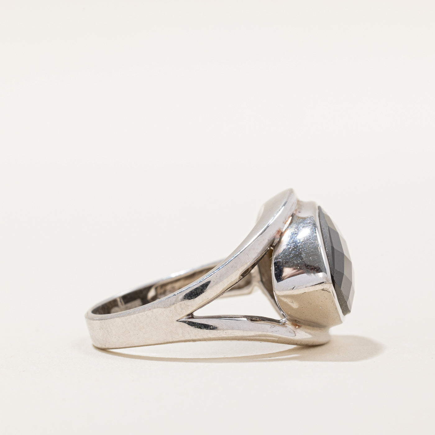 Exquisite Triplet Ammolite Cocktail Ring - 5.75 Carat Natural Gemstone - Size 9 - Elegant Statement Jewelry for Evening Parties & Special Occasions