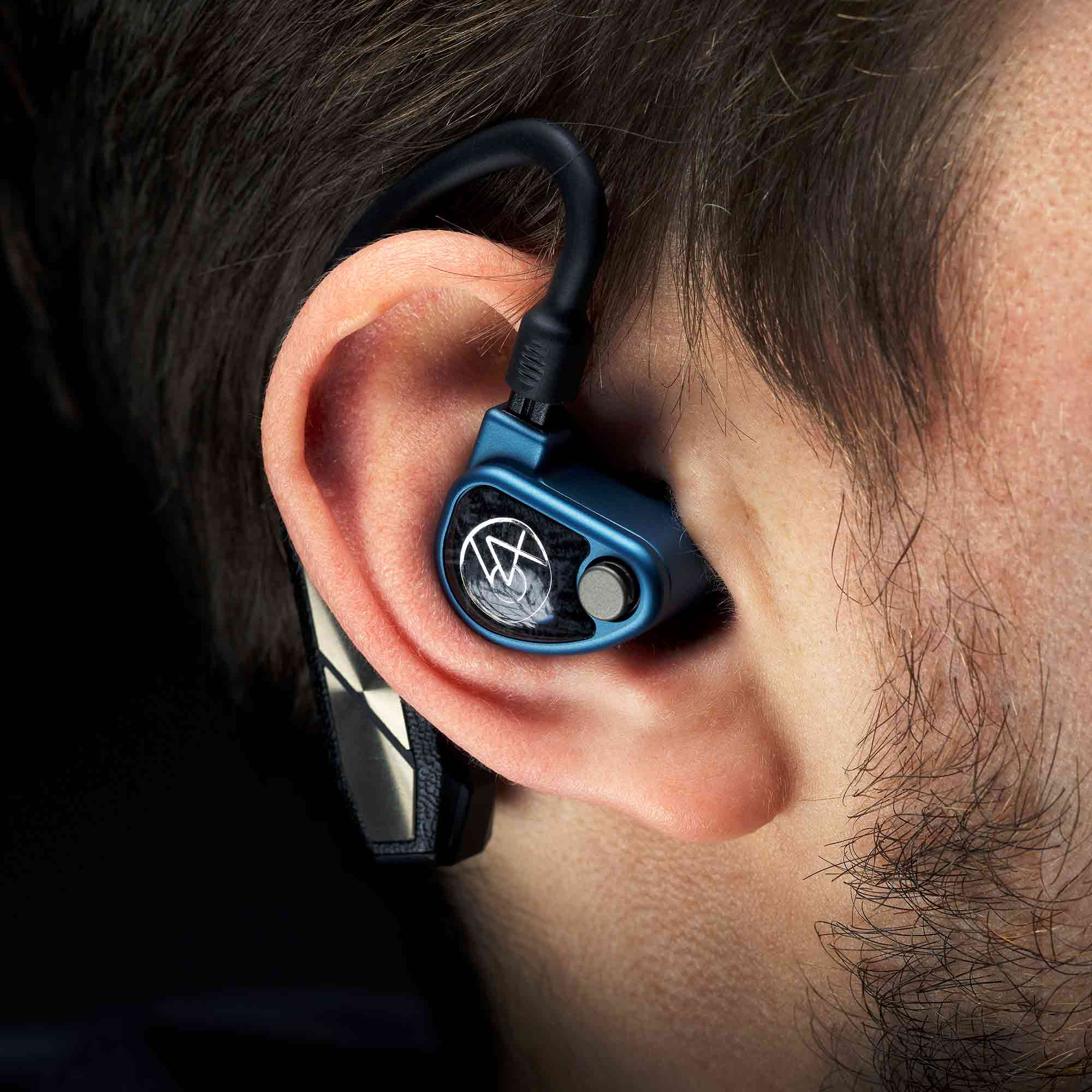 iFi Audio GO Pod Wireless Bluetooth DAC/Amplifier for High-Resolution Audio - Perfect for Gym, Travel & Mobile Listening