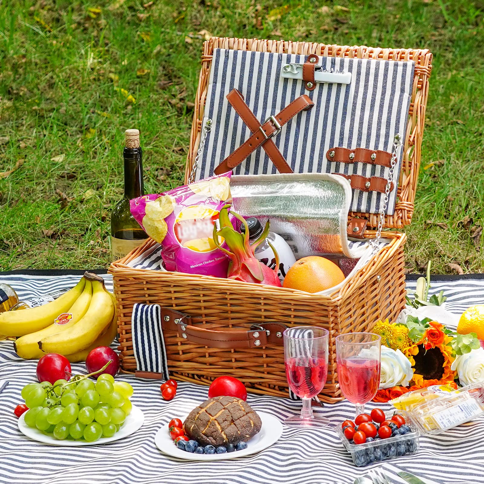 Handmade Willow Picnic Basket Set for 2 Persons - Insulated Cooler, Cutlery Kit & Blanket Included | Romantic Outdoor Gift for Couples, Valentine's Day, Birthday, Wedding | Perfect for Beach Picnics, Park Dates & Garden Parties