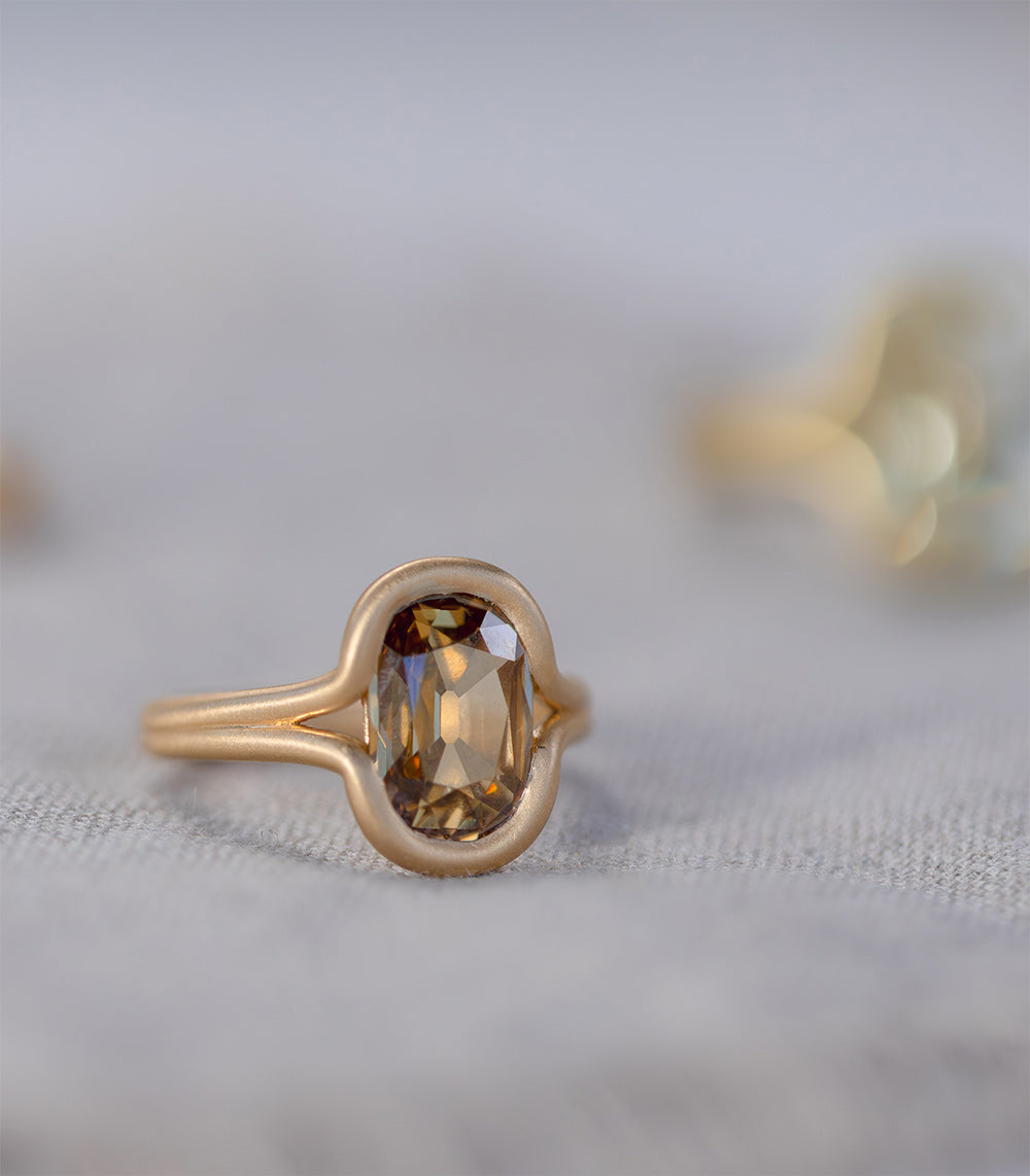 Onda 2 37Ct Champagne Diamond Engagement Ring for Women - Unique Vintage Style Wedding Band, Proposal Gift, Anniversary Jewelry (Perfect for Romantic Occasions & Special Celebrations)