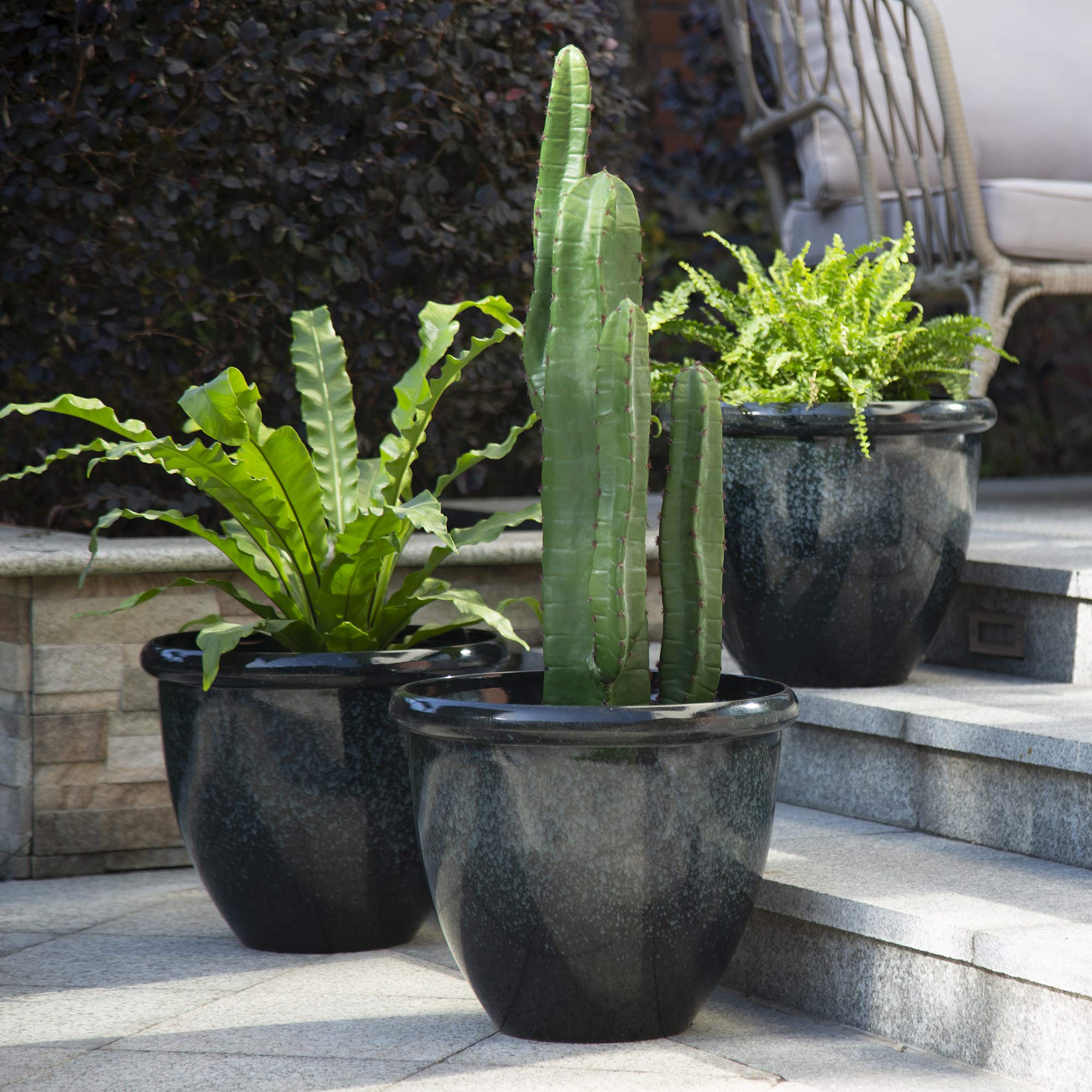 Glitzhome Set of 3 Lightweight Faux Ceramic Plastic Plant Pots with Drainage Holes - 14.25