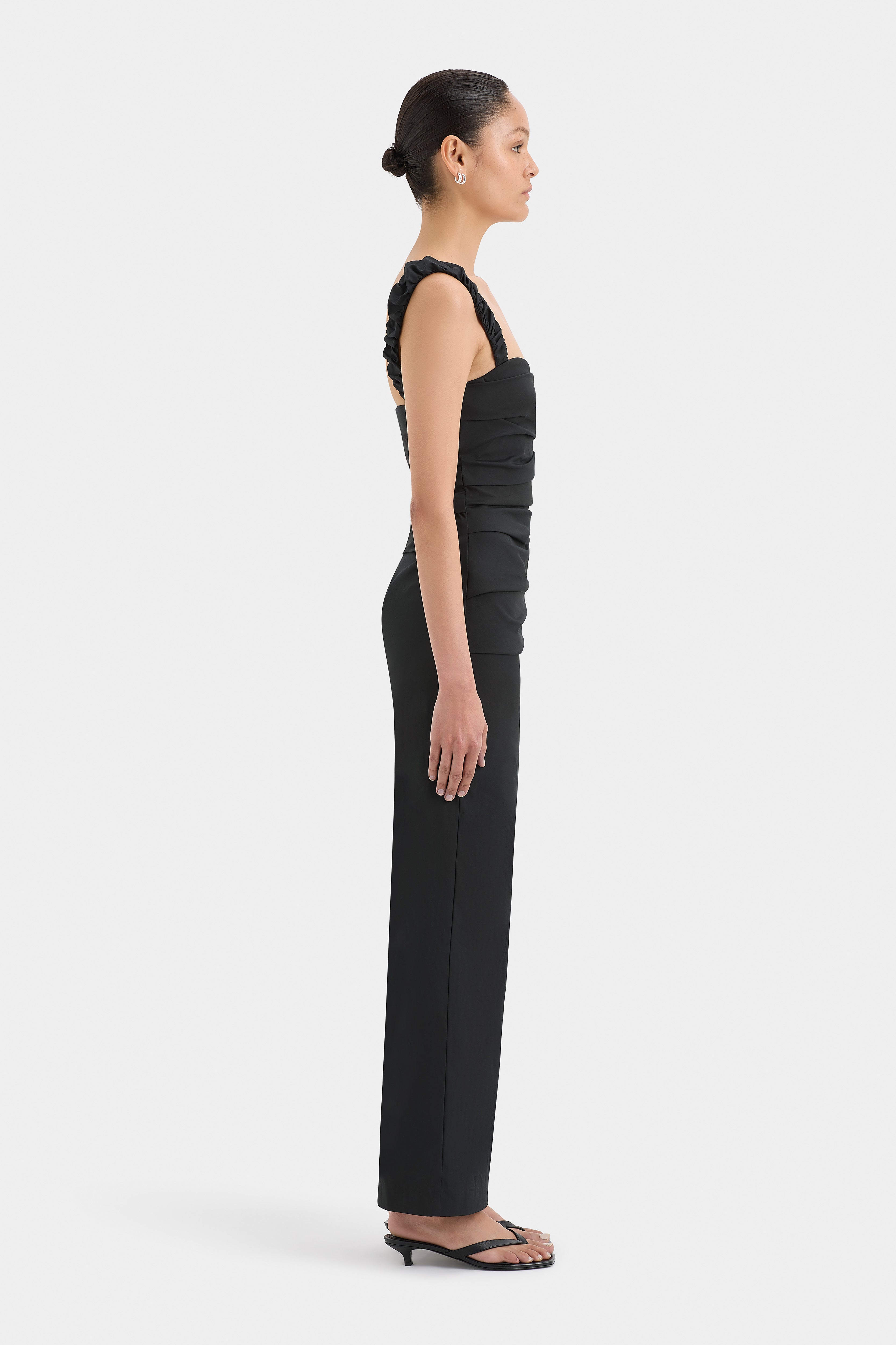 Elegant Azul Balconette Gown - Flattering Deep V-Neck Formal Dress for Women | Perfect for Evening Gala, Prom Night & Special Occasions