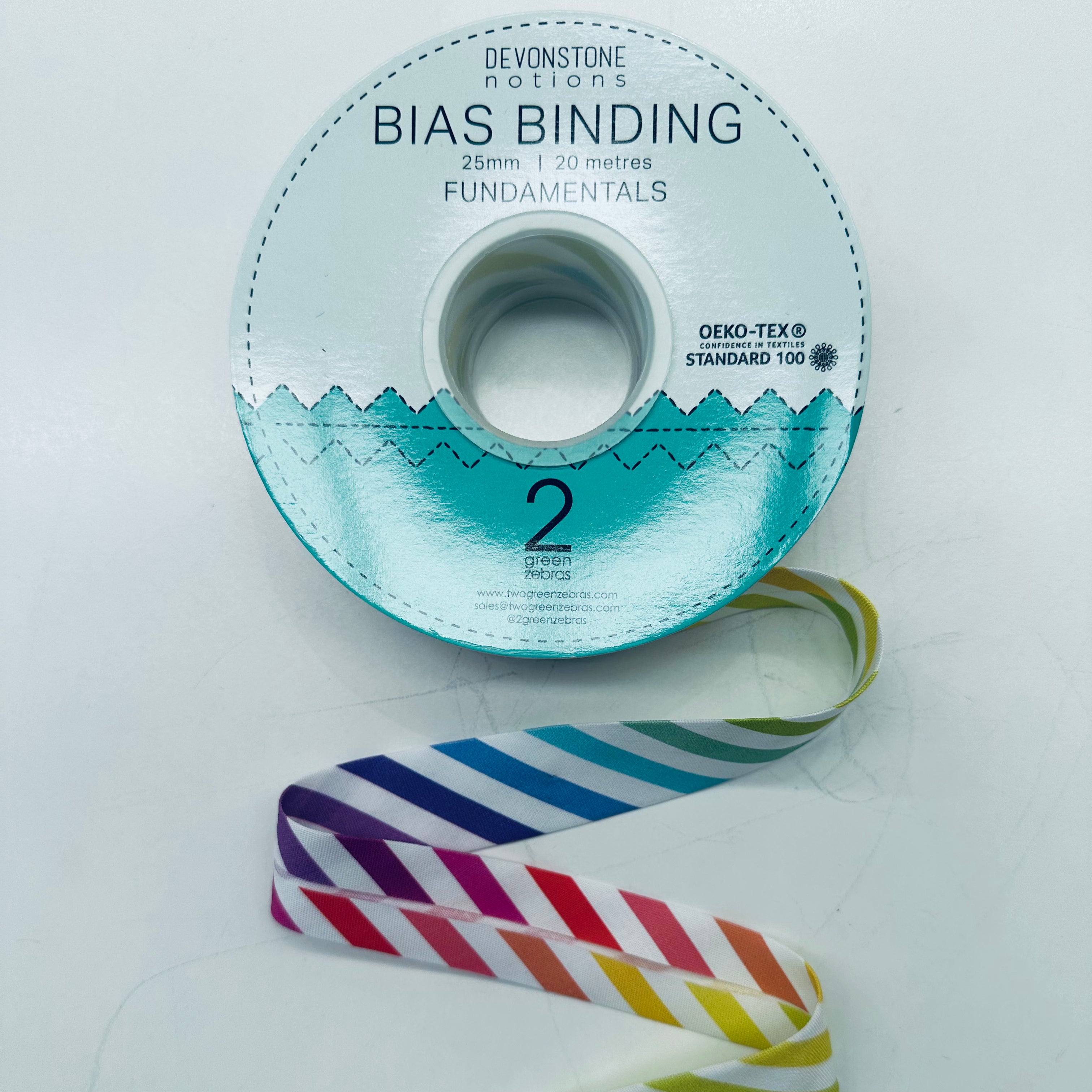 Rainbow Stripe Bias Binding Tape - 25mm/1 Inch Wide Double Fold White Trim for Sewing, Quilting & DIY Crafts - Perfect for Garment Edges, Home Decor & Scrapbooking Projects