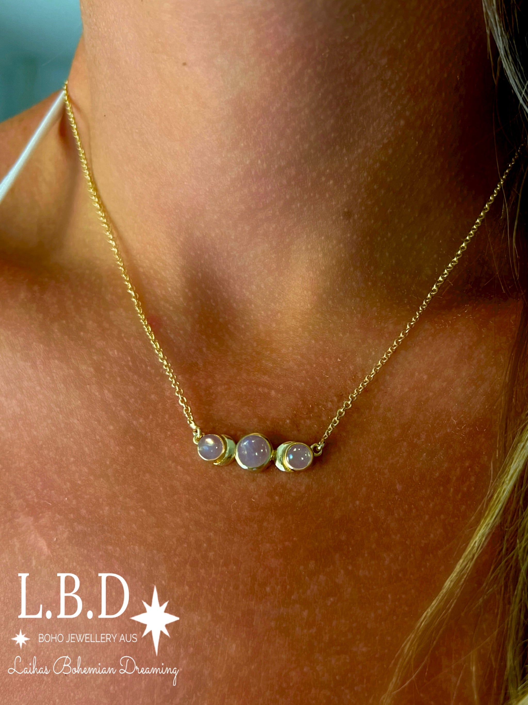 Laihas Moon Tribe Gold Moonstone Necklace – Elegant Healing Crystal Jewelry for Women | Perfect for Spiritual Healing, Meditation & Boho Fashion