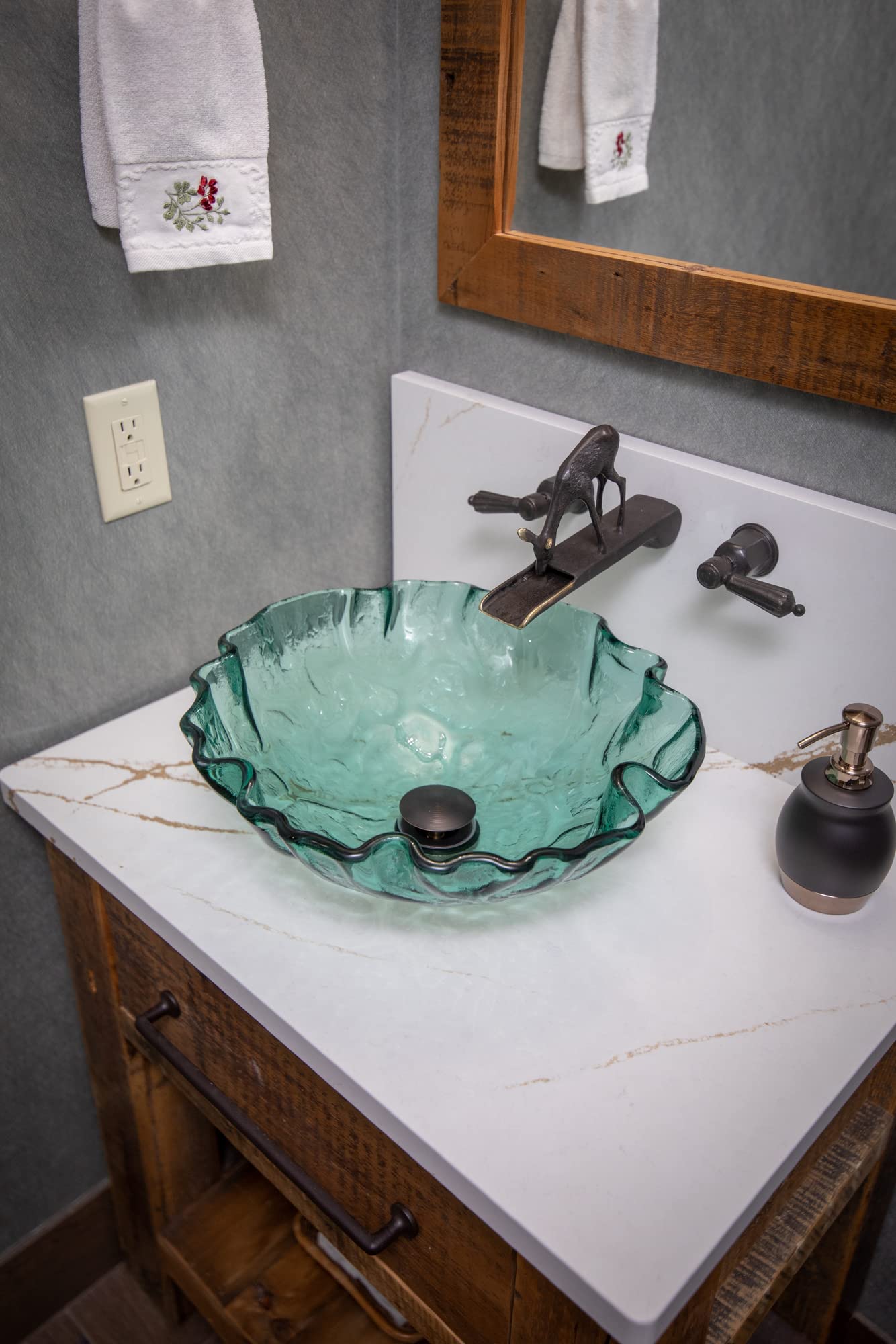 Modern Green Free-Form Wave Rim Round Glass Vessel Sink - Elegant Bathroom Vanity Basin for Contemporary Home Decor, Perfect for Powder Rooms, Guest Baths & Spa-Inspired Retreats