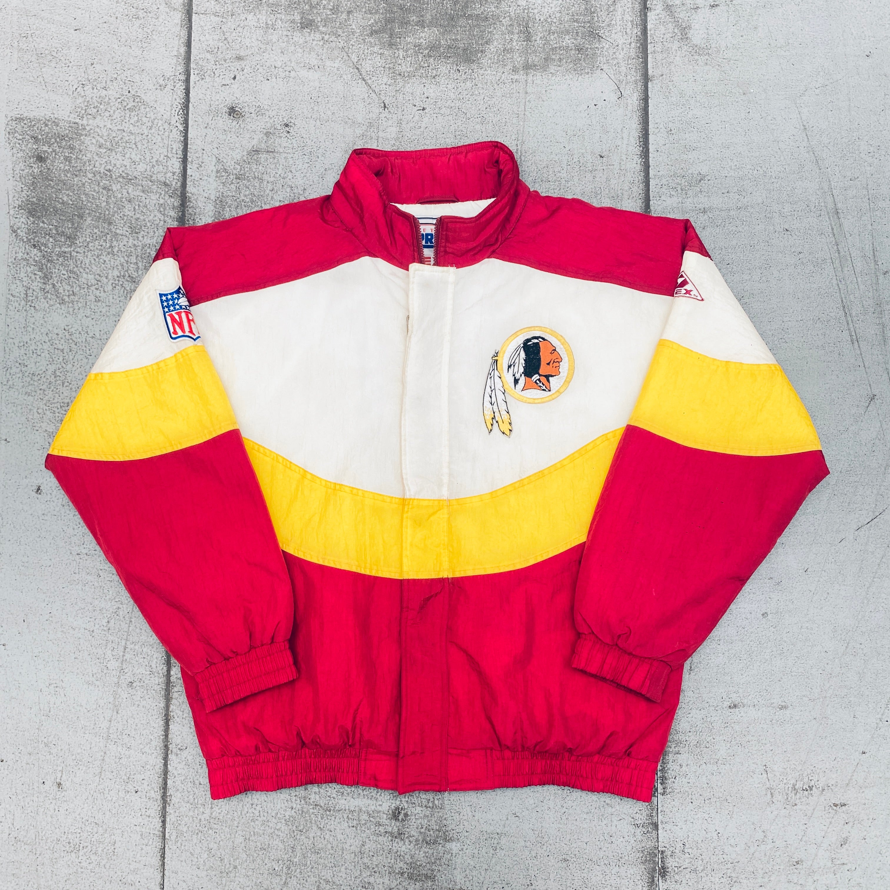 Washington Redskins 1990s Vintage Apex One Wave Full Zip Proline Jacket - Large Size for Men, Perfect for NFL Fans, Collectors & Retro Sports Fashion Enthusiasts