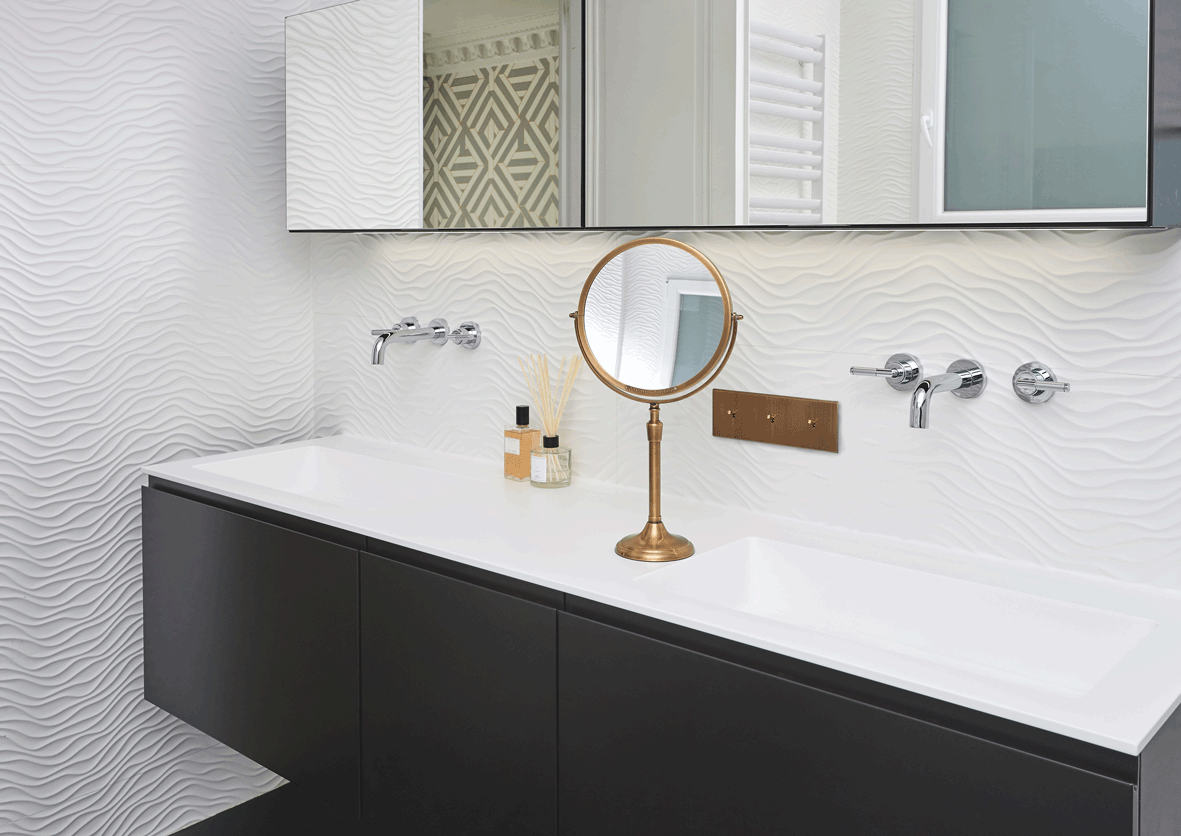 Brot PATRIMOINE 24 Reversible 9.5 Inch Adjustable Height Mirror - Perfect for Vanity, Makeup, Salon, and Home Decor