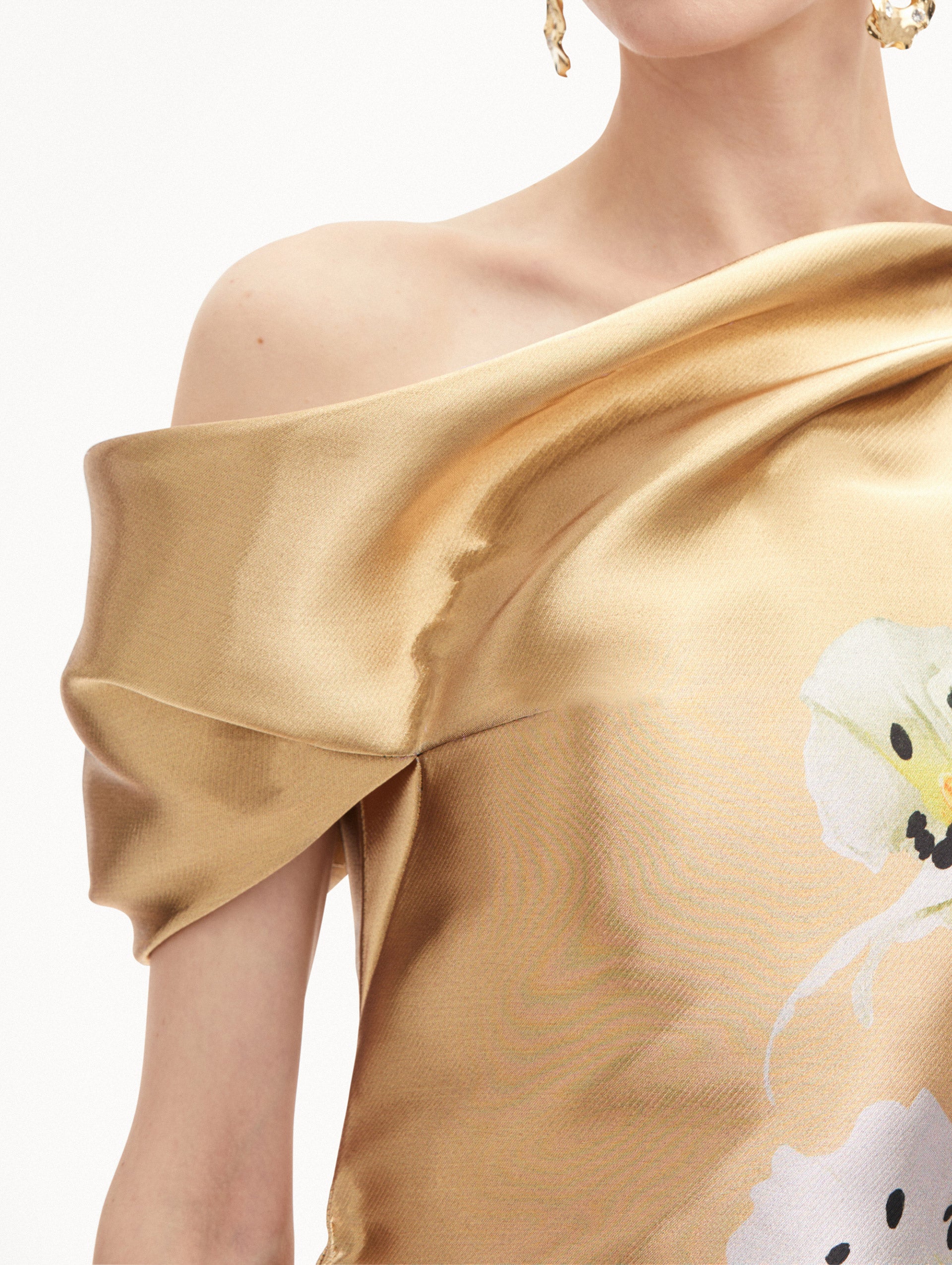Elegant Gold Metallic Organza Gown for Women - Perfect for Prom, Evening Gala & Formal Occasions
