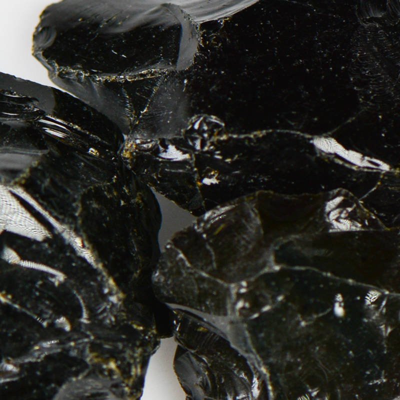 Premium Black Landscape Glass for Outdoor Decor - Enhance Gardens, Pathways & Water Features - Durable & Stylish Design for Modern Landscaping