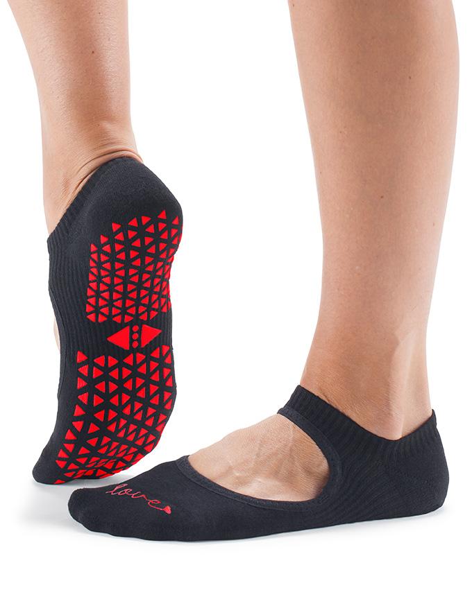 Tavi Noir Chey Grip Socks - Non-Slip Yoga Socks for Women, Pilates, Barre & Workout - Breathable & Comfortable Anti-Skid Socks for Home, Studio & Gym Use