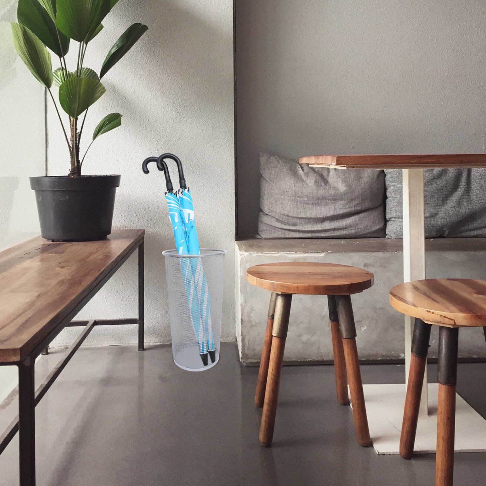 VICASKY Metal Umbrella Stand Holder - Freestanding Organizer for Long & Short Umbrellas - Indoor/Outdoor Use