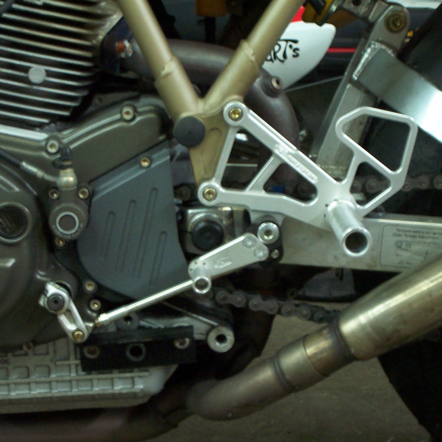 Ducati 750SS 800SS 900SS 1000SS Paul Smart Replica Sport Classic Rearset Kit - High Performance Motorcycle Foot Pegs for Racing and Street Riding