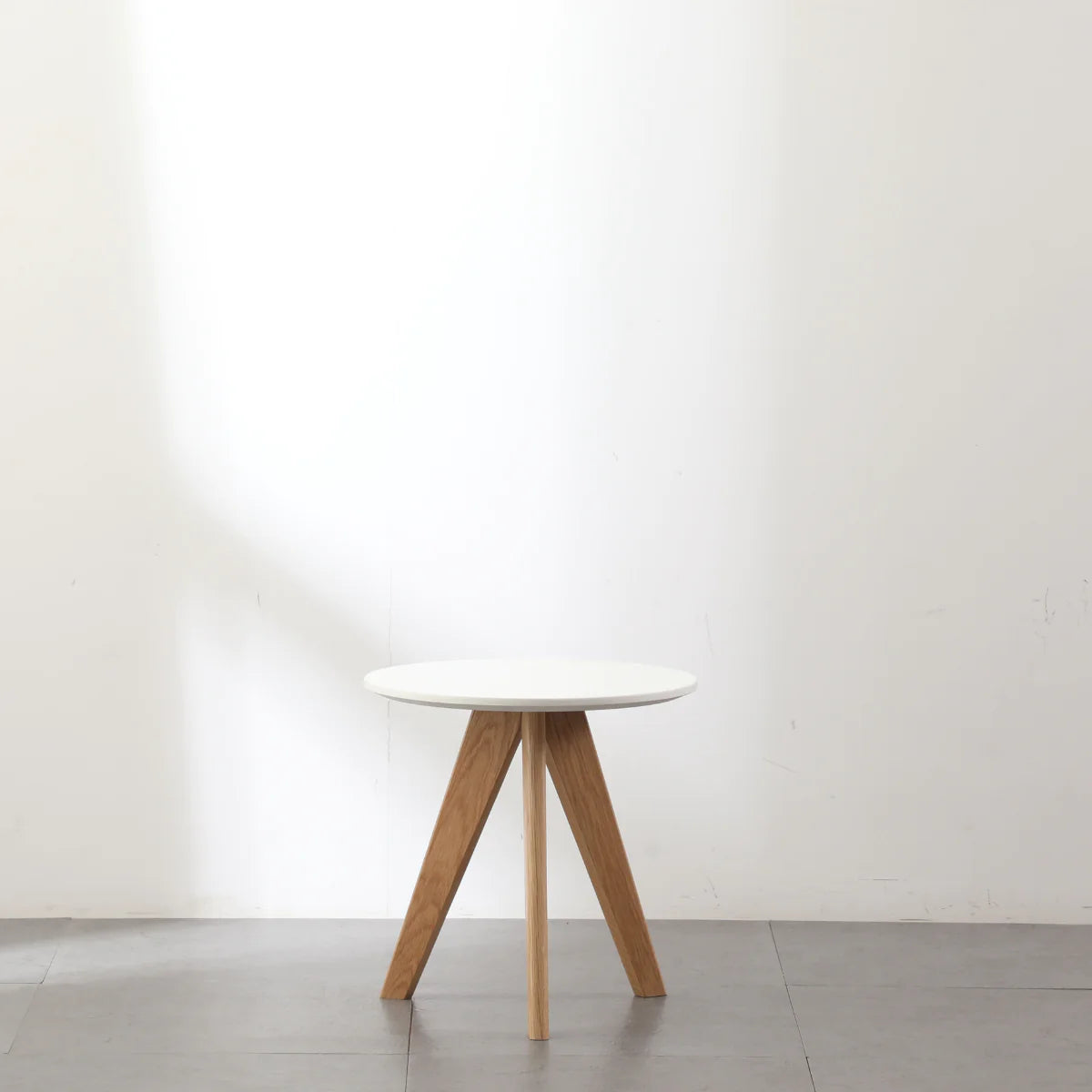 Scandinavian Glider Nesting Table Set of 2 - Modern Side Tables for Living Room, Bedroom & Office - Space Saving Coffee Tables with Smooth Gliding Motion